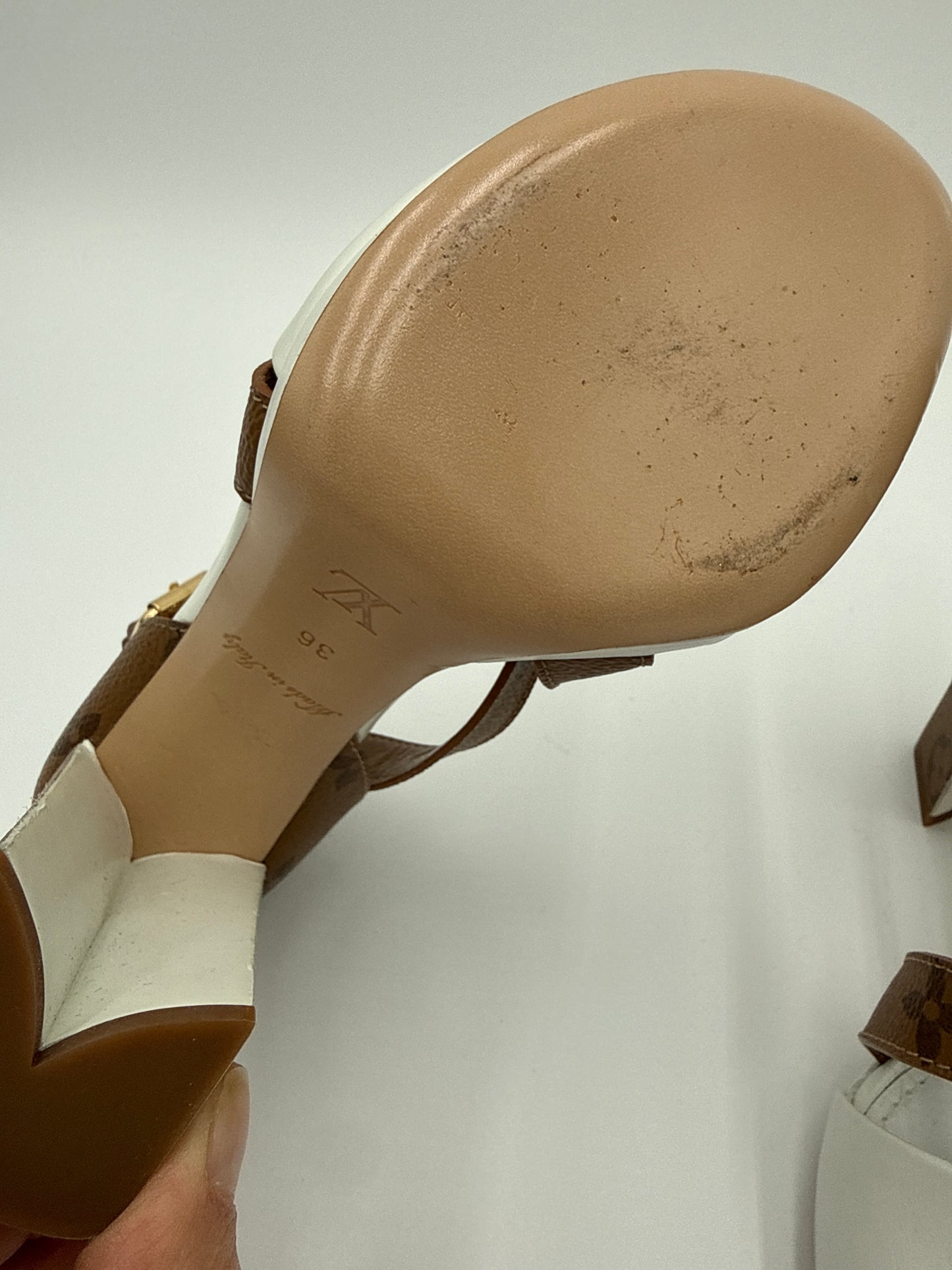 Louis Vuitton Sandali