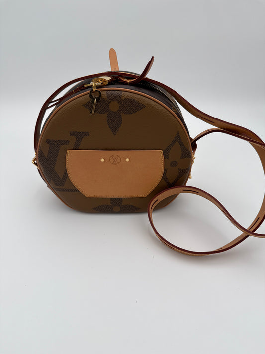 Louis Vuitton Borsa Petite Boîte Chapeau Marrone