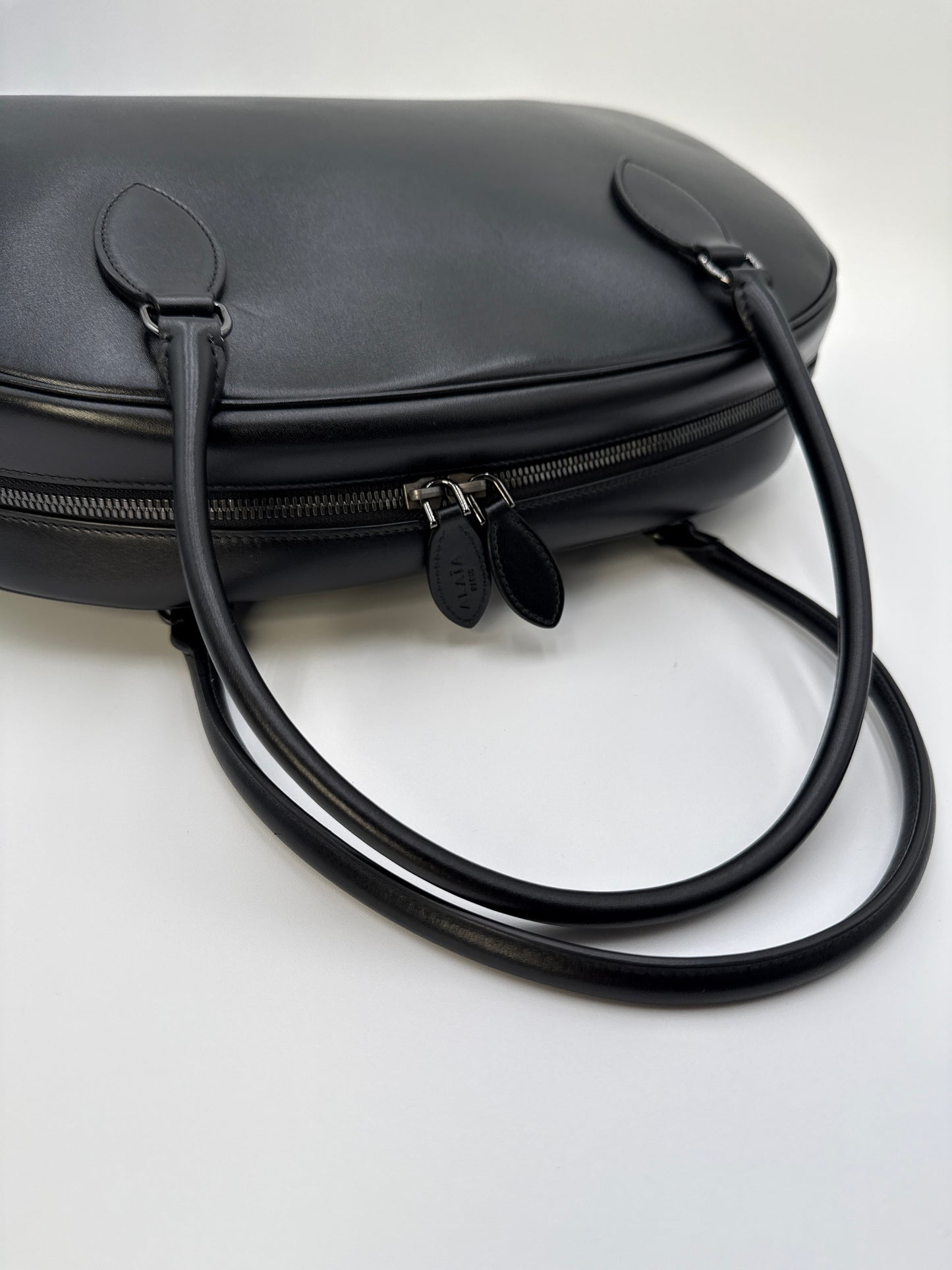 ALAIÏA borsa in pelle nera