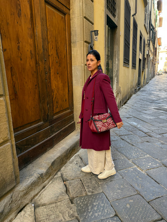 Prada Borsa in Pelle Saffiano con Decorazioni Bordeaux