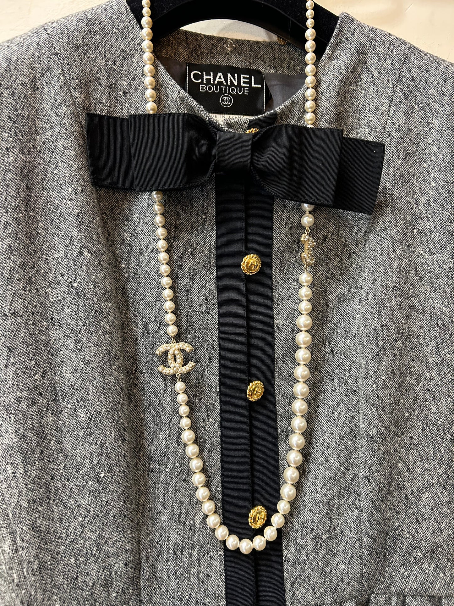 Chanel CC Pearl Necklace
