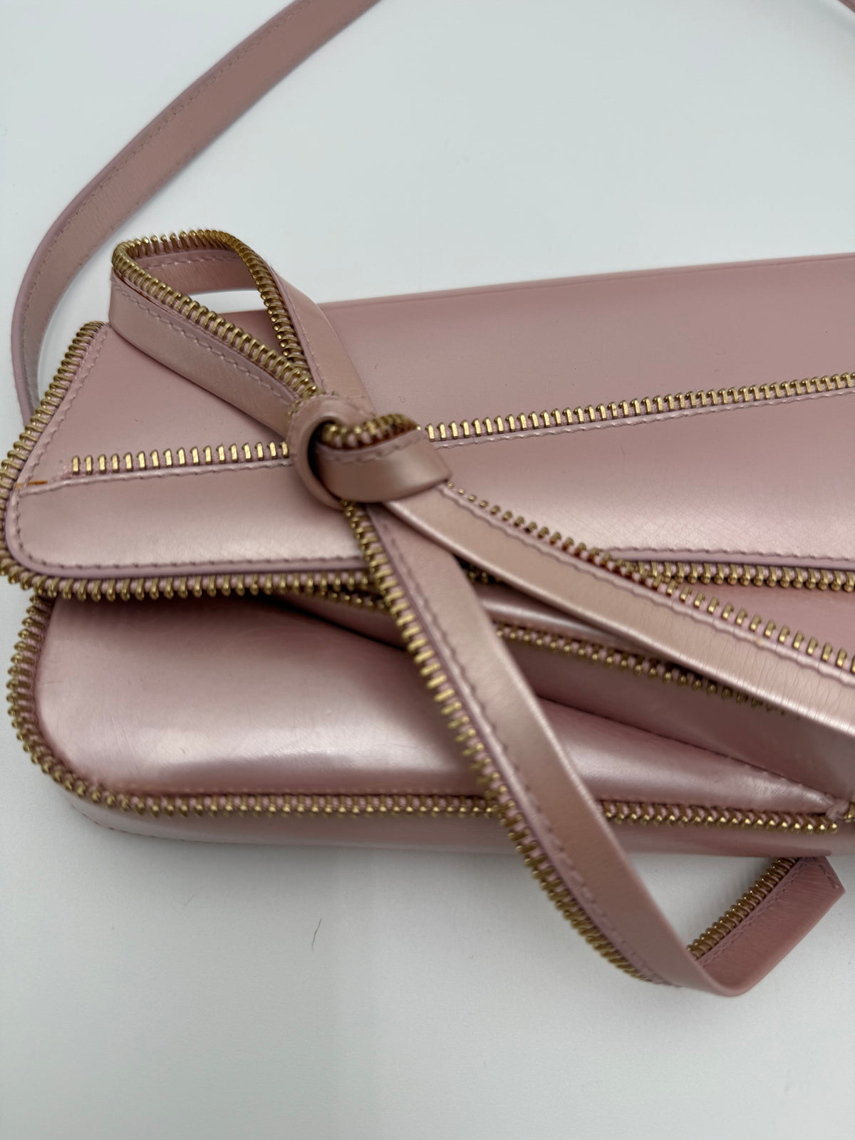 Christian Dior Saddle Zipper BowVintage in Pelle Rosa cipria Metallizzata