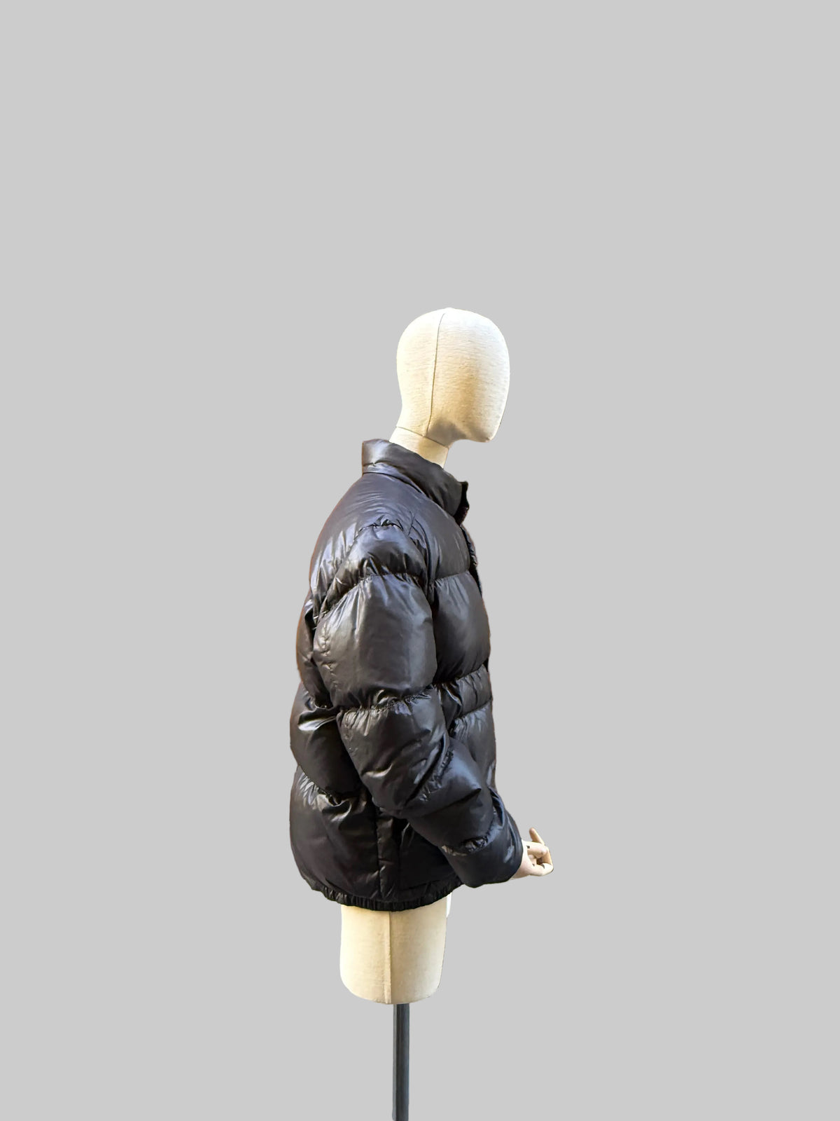 Prada Uomo Piumino in Nylon Tecnico  Lucido Nero Vintage