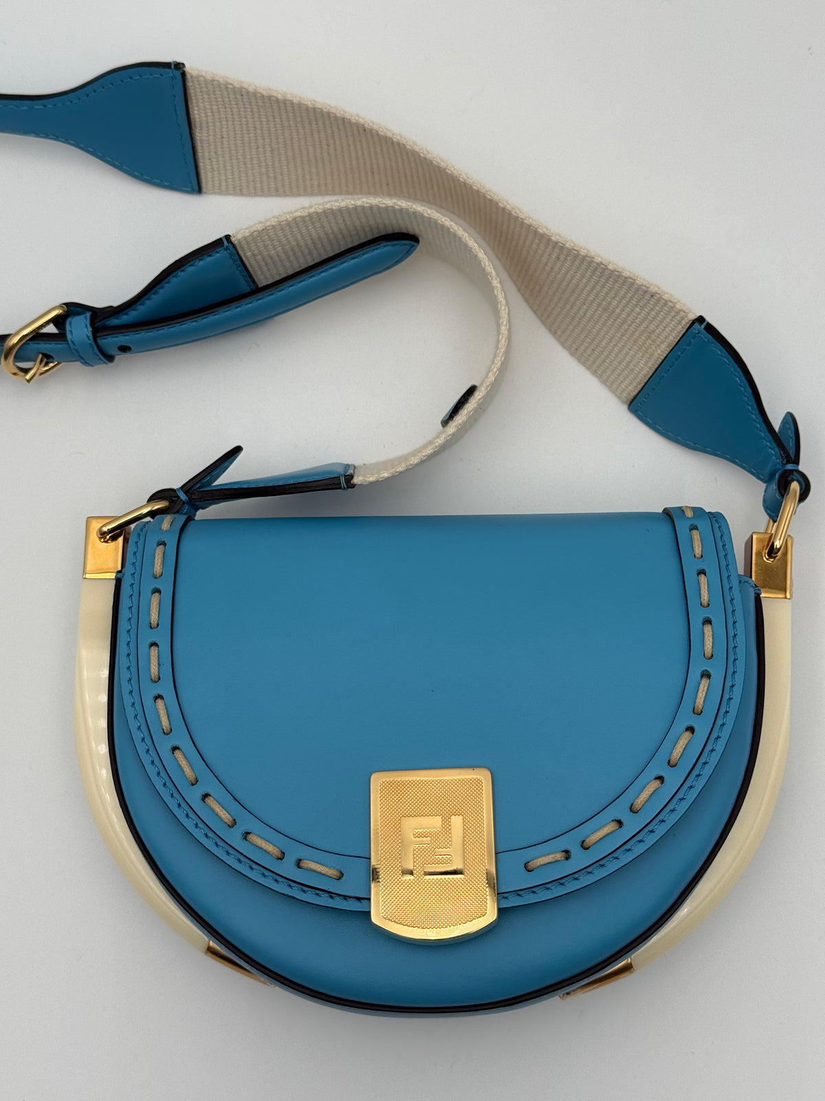Borsa Fendi Moonlight blu Avio in Pelle di Vitello con inserti di Avorio