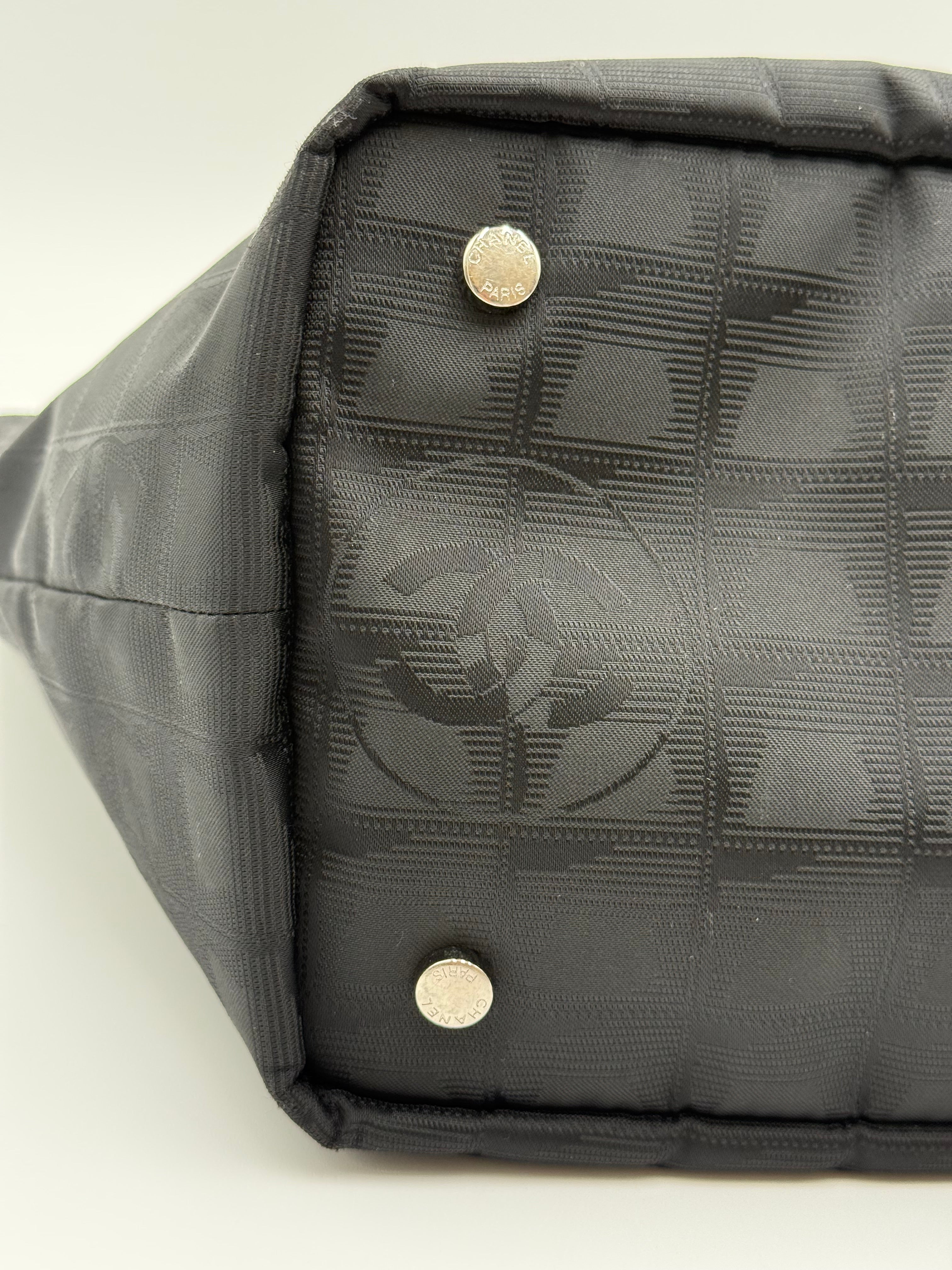 Chanel Borsa Tote Tela Nera