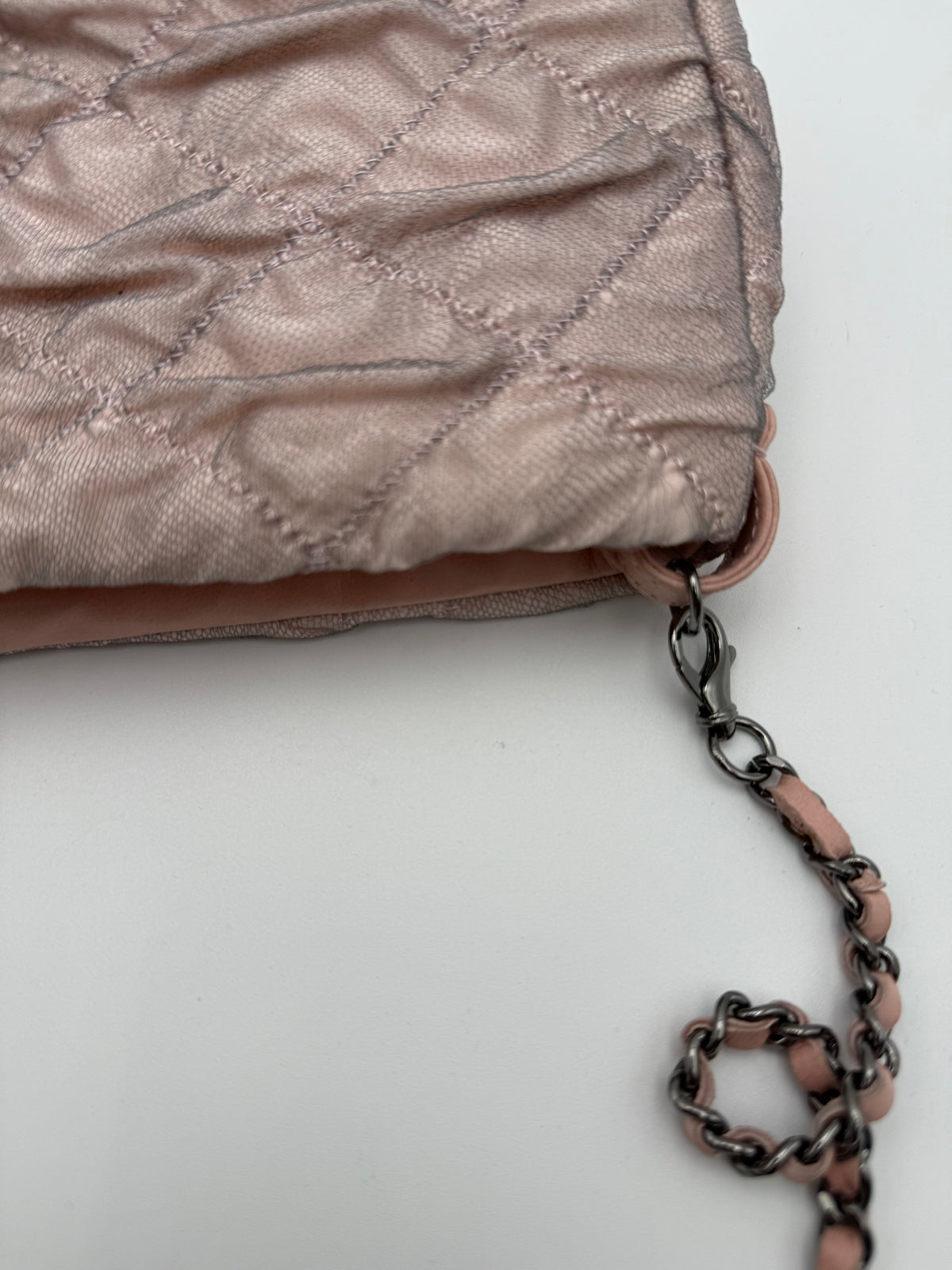 Chanel Borsa Matelassè Plissè in Tessuto Rosa Cipria