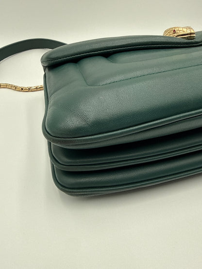 Bulgari Serpenti Borsa Reverse in Pelle di Vitello Smeraldo
