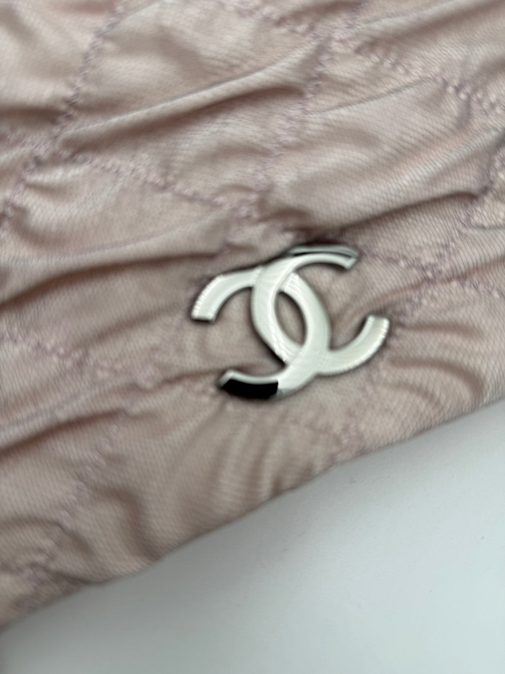 Chanel Borsa Matelassè Plissè in Tessuto Rosa Cipria