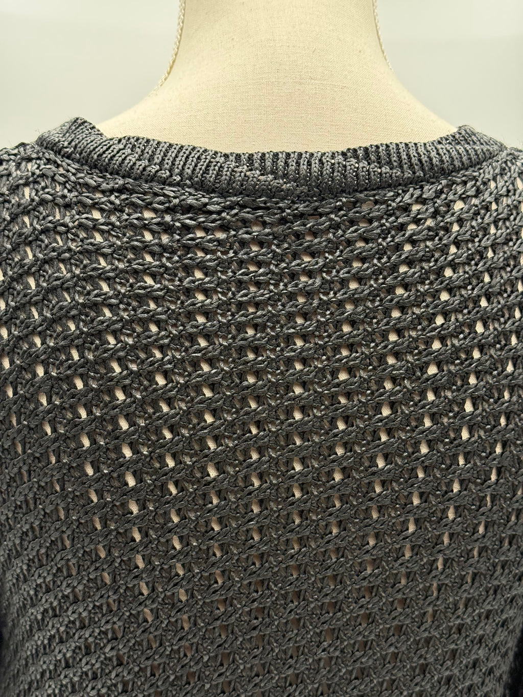 Balenciaga Paris Cardigan in Maglia di Rayon Nera