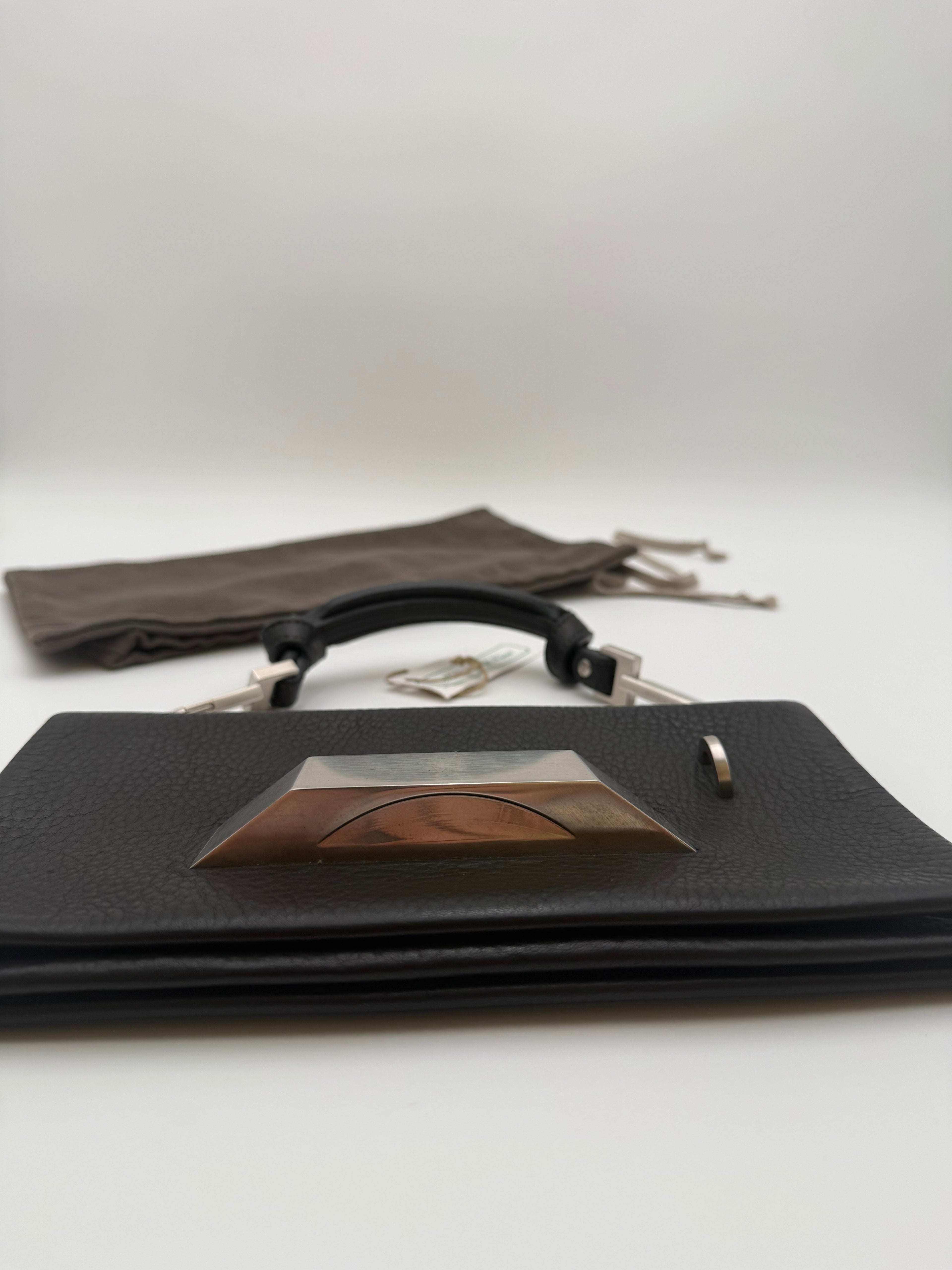 Rick Owens – Borsa Mini Pillow Griffin con Dettaglio Hardware Monumentale