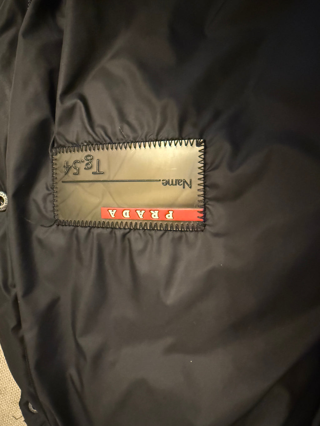 Prada Uomo Piumino in Nylon Tecnico  Lucido Nero Vintage