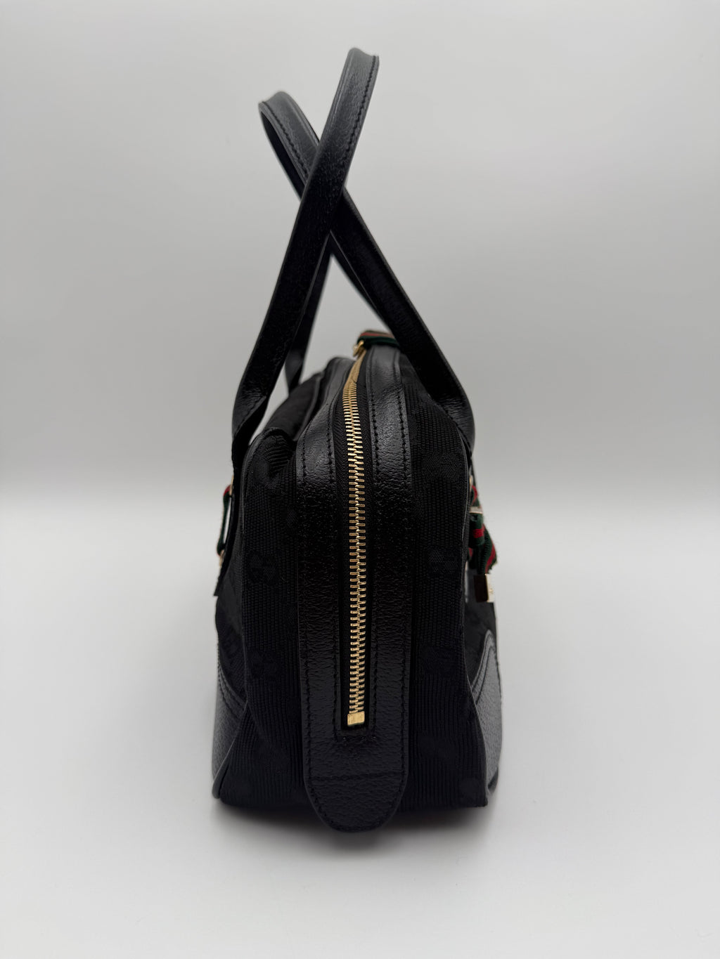 Gucci Princy Boston in tela GG Monogramma nera con finiture in Pelle