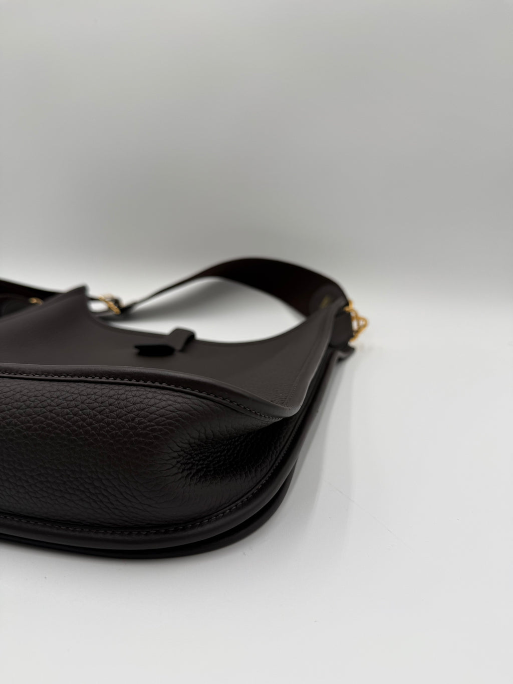 Evelyne Hermès III 29 in Pelle Taurillon Testa di Moro