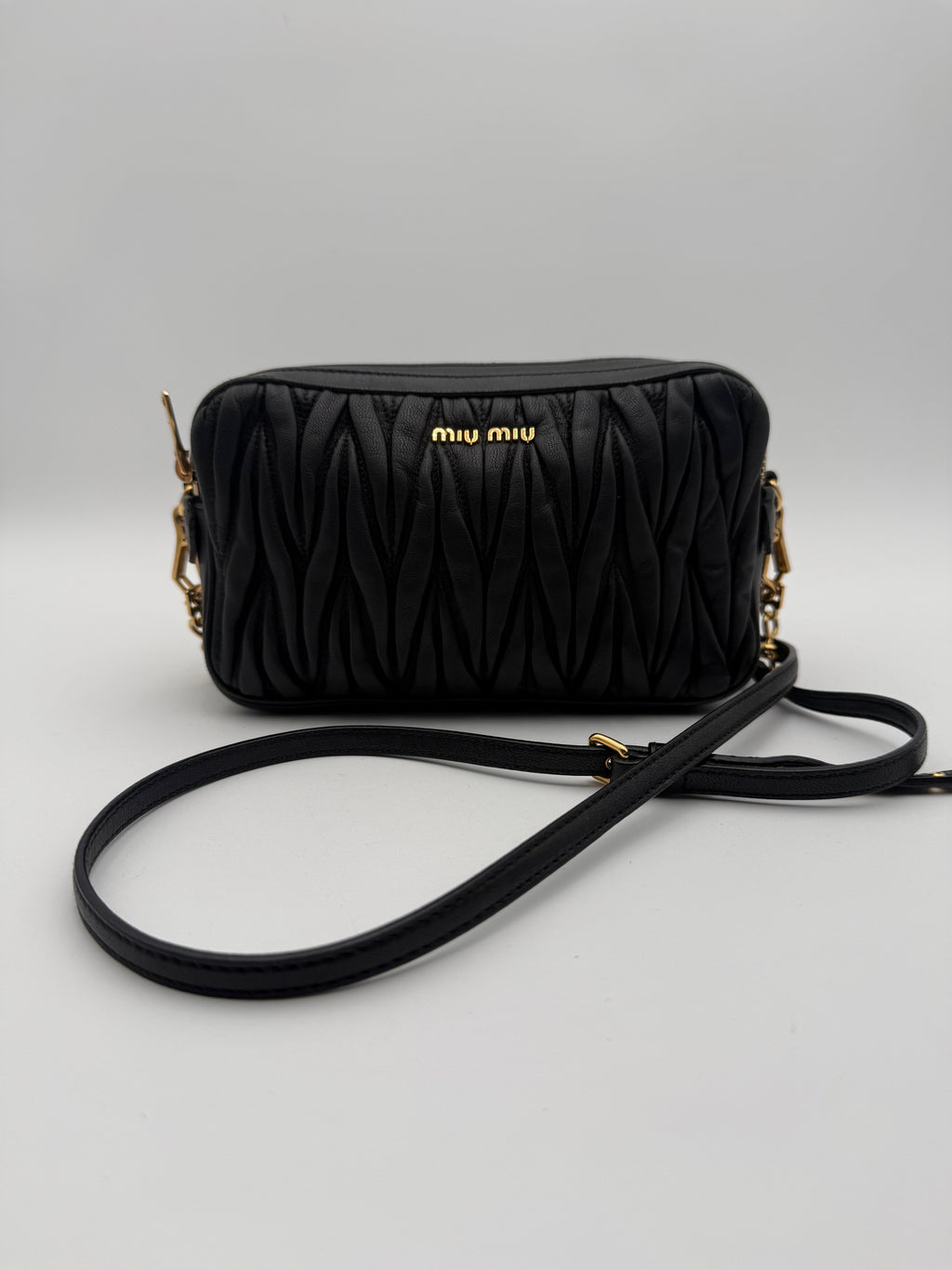 Borsa tracolla  Camera Miumiu in Pelle Matelassè Nera