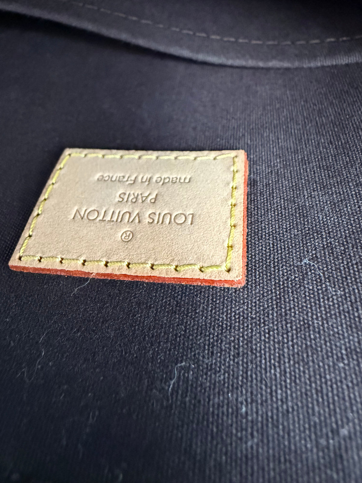 Borsa Louis Vuitton Alma MM in Pelle Monogram Vernice  Amaranto o Bordeaux