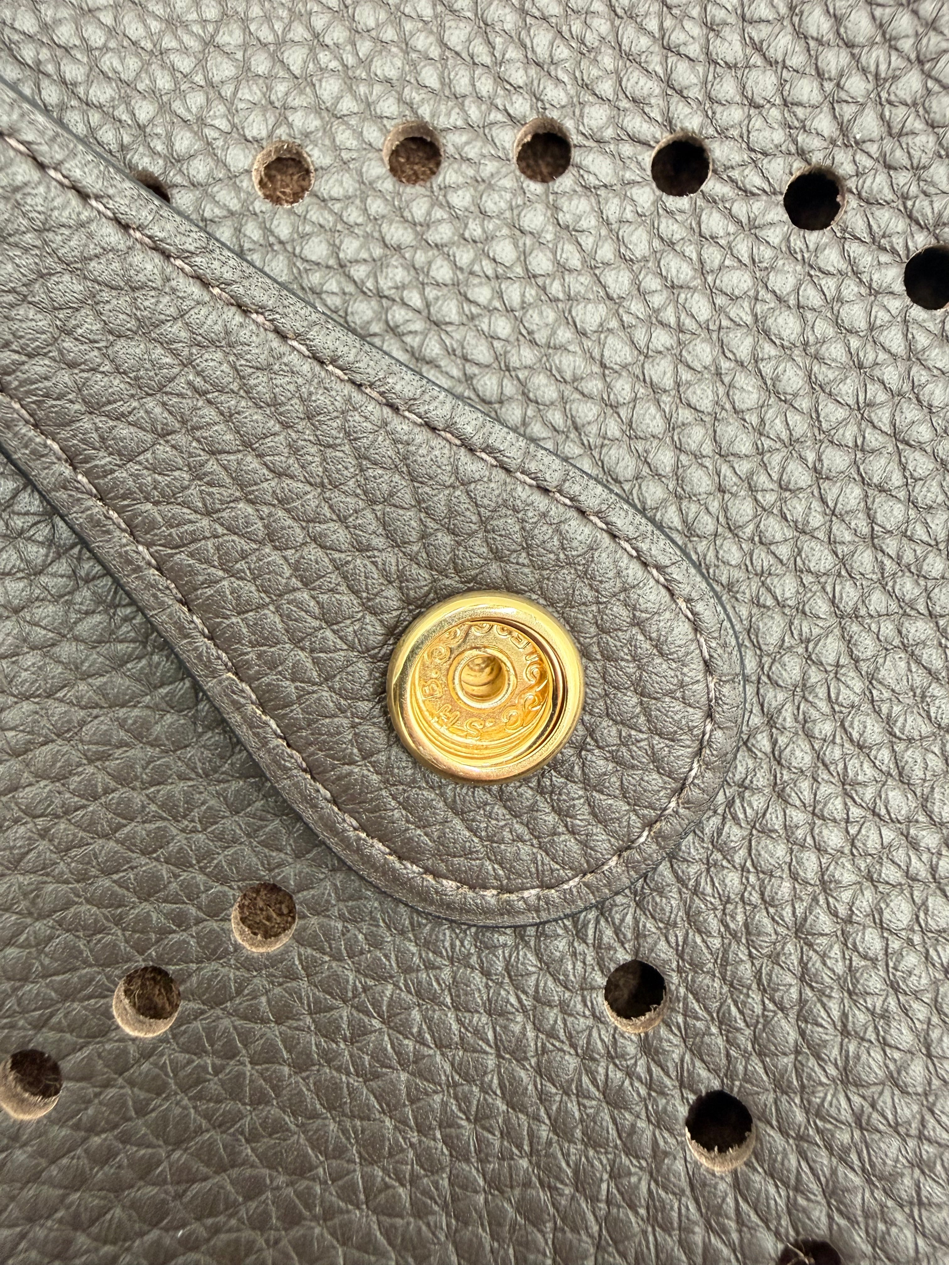 Evelyne Hermès III 29 in Pelle Taurillon Testa di Moro