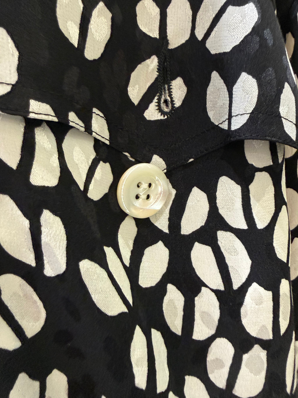Camicia Vintage Christian Dior Boutique in Seta a Stampa Geometrica Bicolore