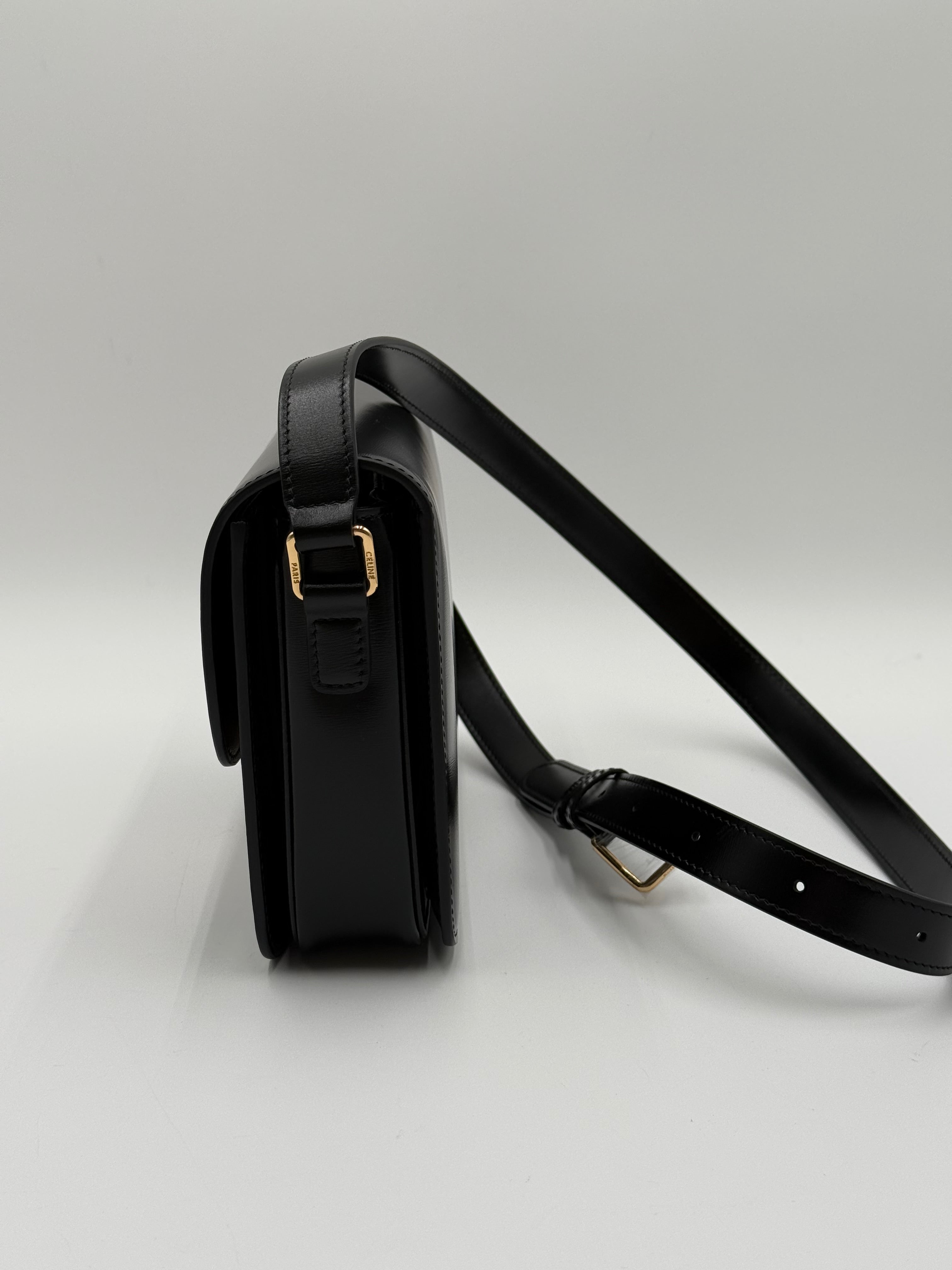 Celine Triompe Borsa Tracolla Medium  in pelle Nera