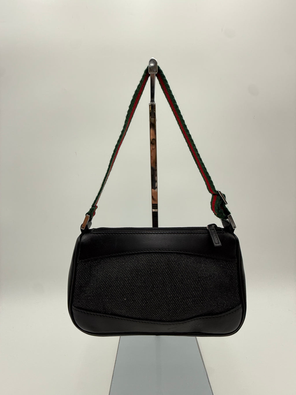 Gucci Borsa  a spalla  GG in Denim Nera e tracolla Web