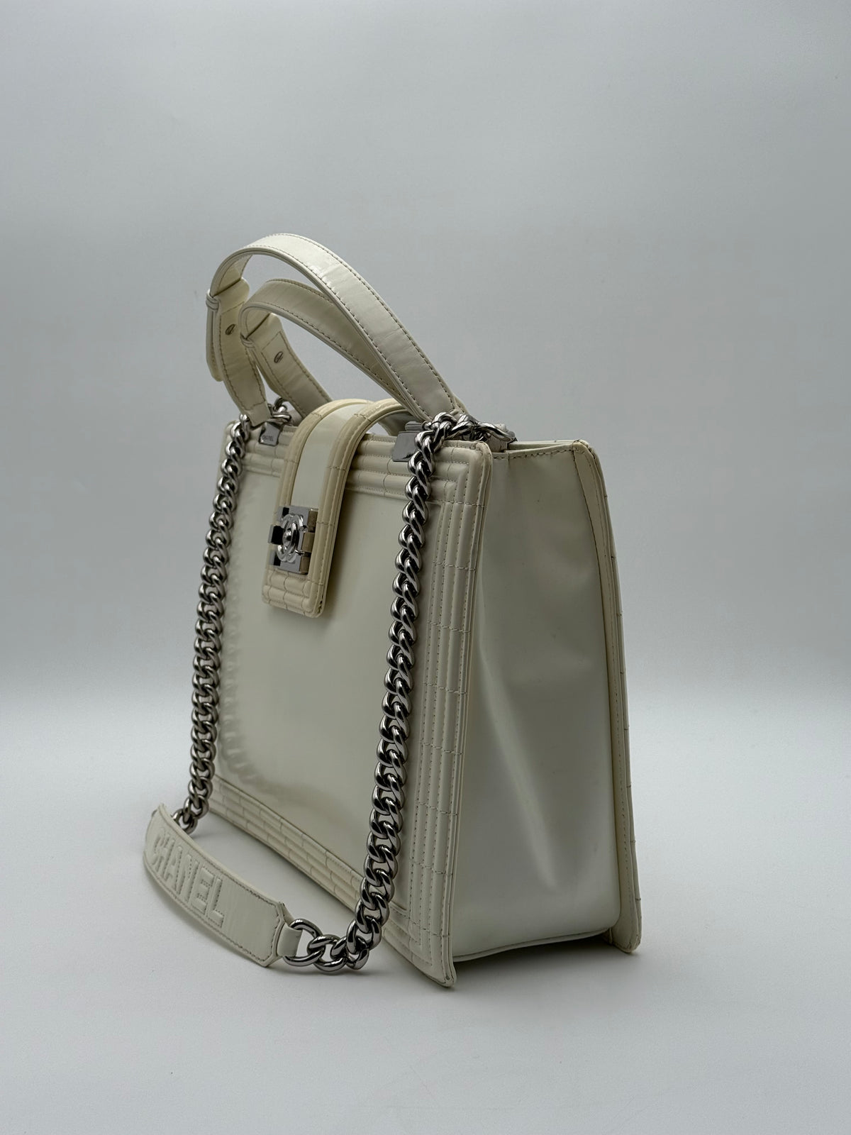 Borsa Chanel Boy Tote in pelle Bianca Edizione Limitata