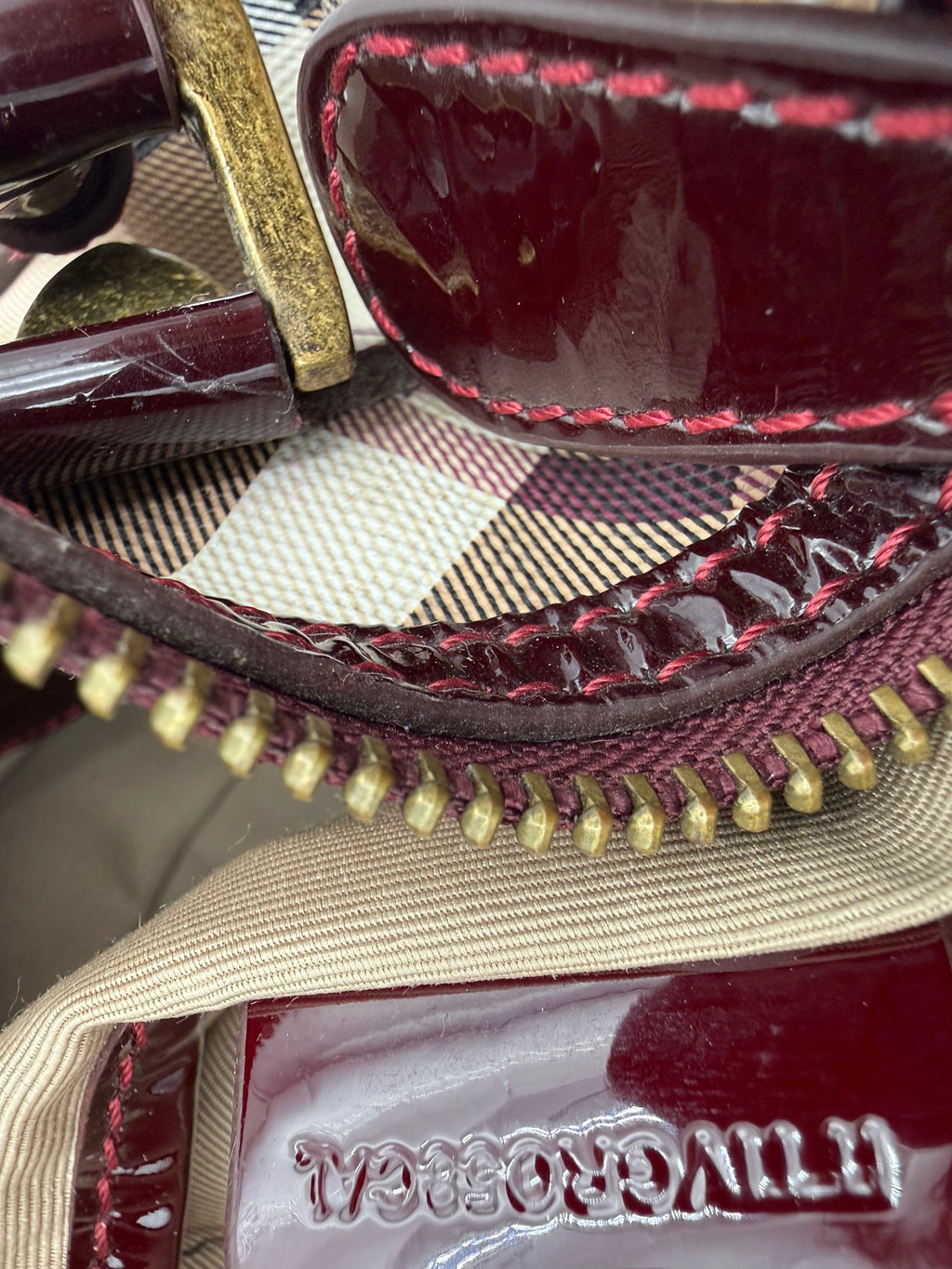Borsa Burberry Studded Bowling Bag in Canvas House Check e Vernice
