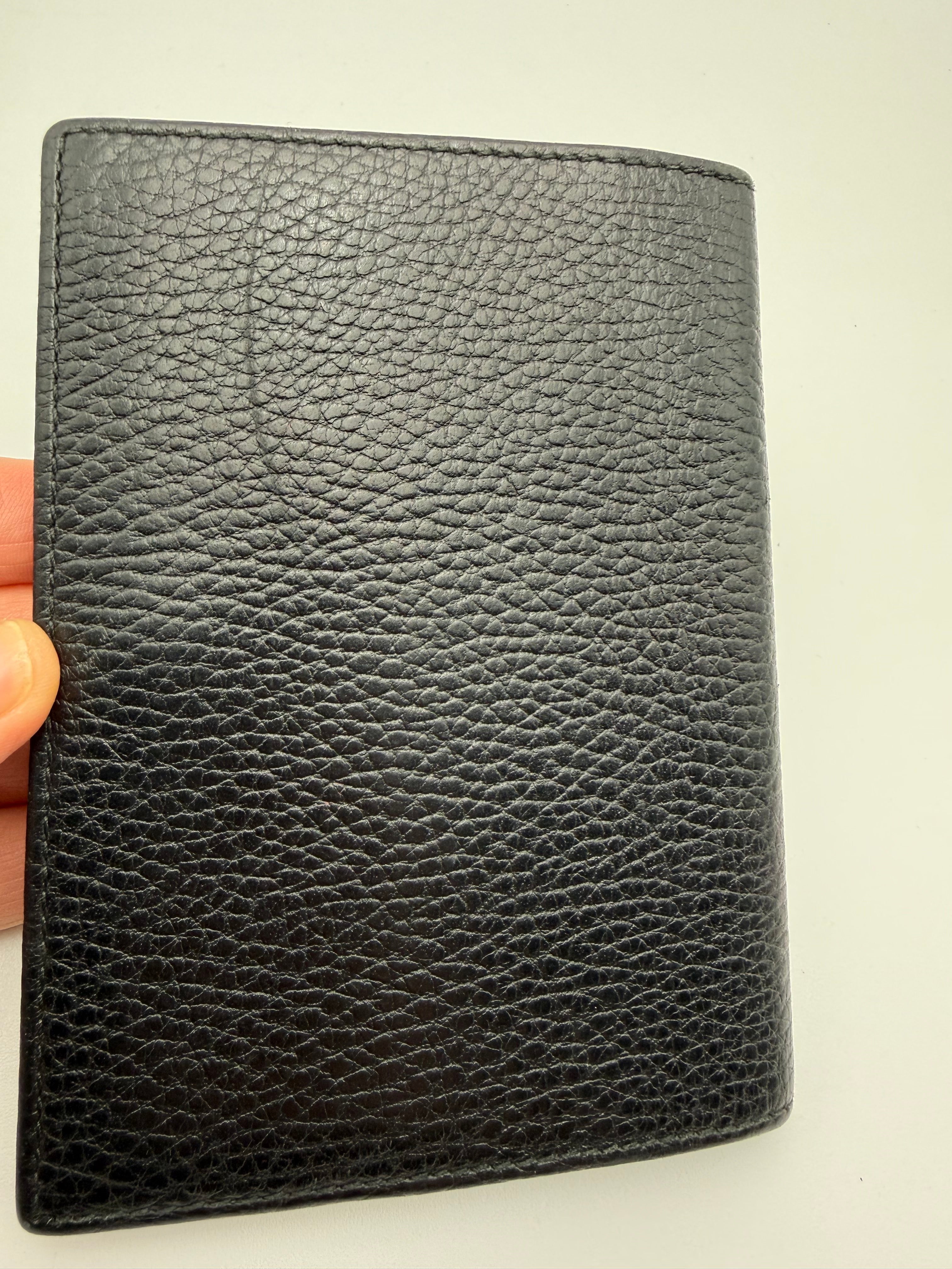 Gucci Portadocumenti GG Mormont in Pelle di Vitello Nero