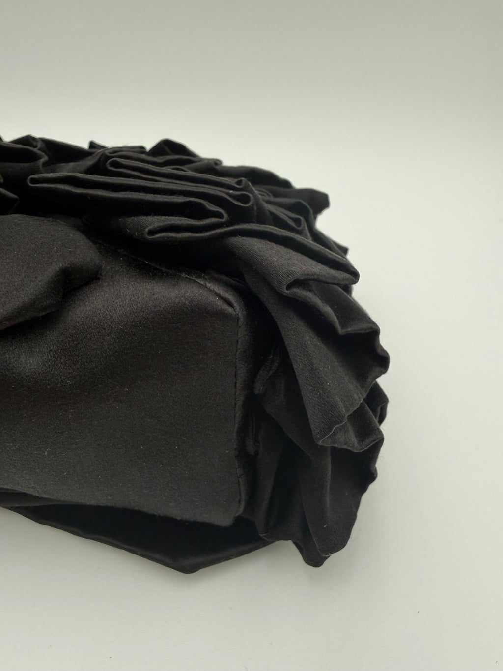 Pochette Dries Van Noten in Tessuto Tecnico Plissettato - Nero