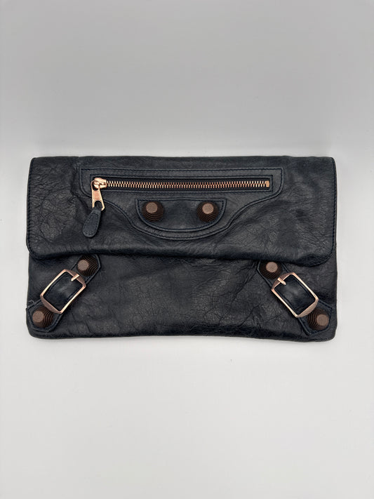 Balenciaga Pochette Giant Envelope in pelle di Agnello Blu