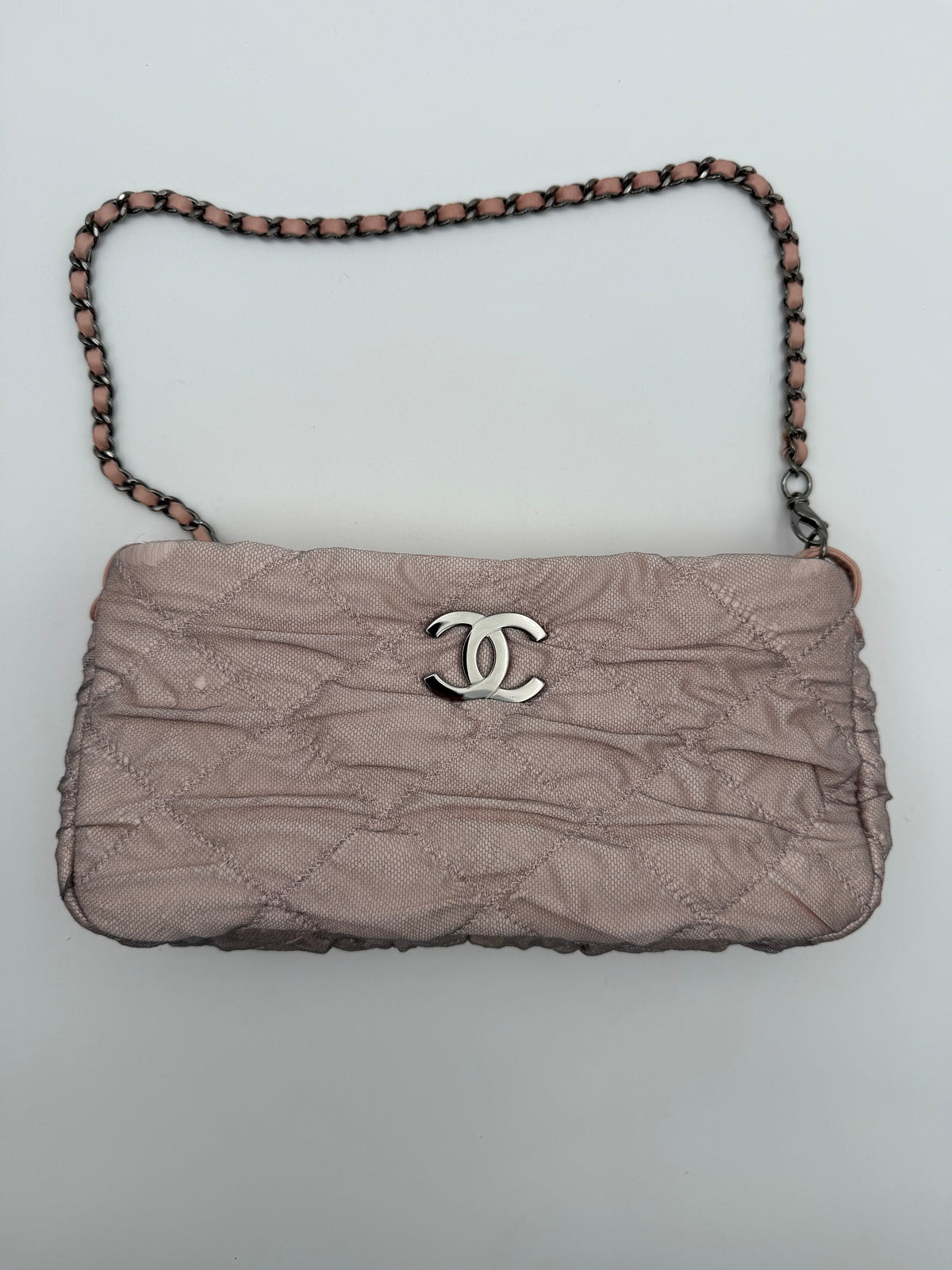 Chanel Borsa Matelassè Plissè in Tessuto Rosa Cipria