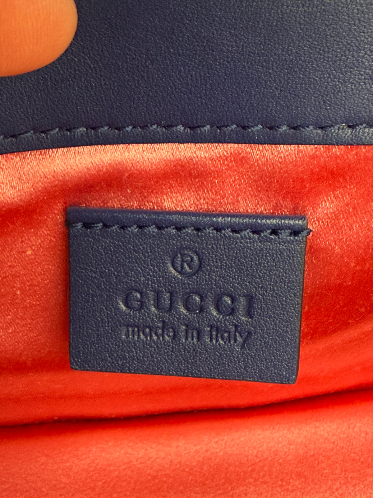 Gucci Broadway in velluto Blu con Fibbia G in Cristalli