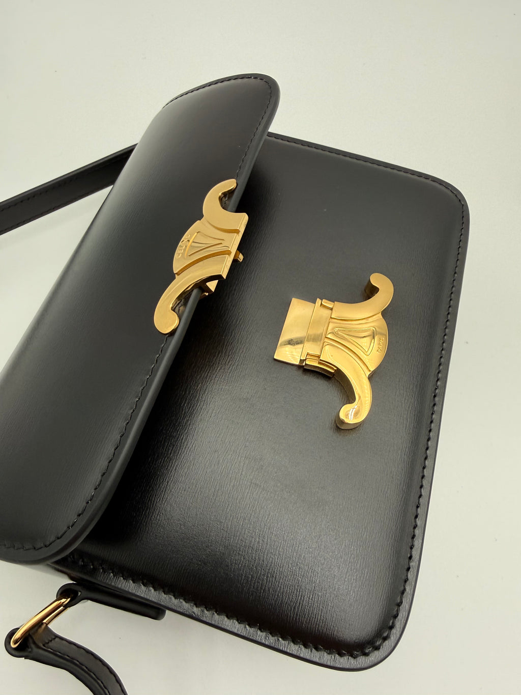 Celine Triomphe Teen Nera in Pelle di Vitello lucida