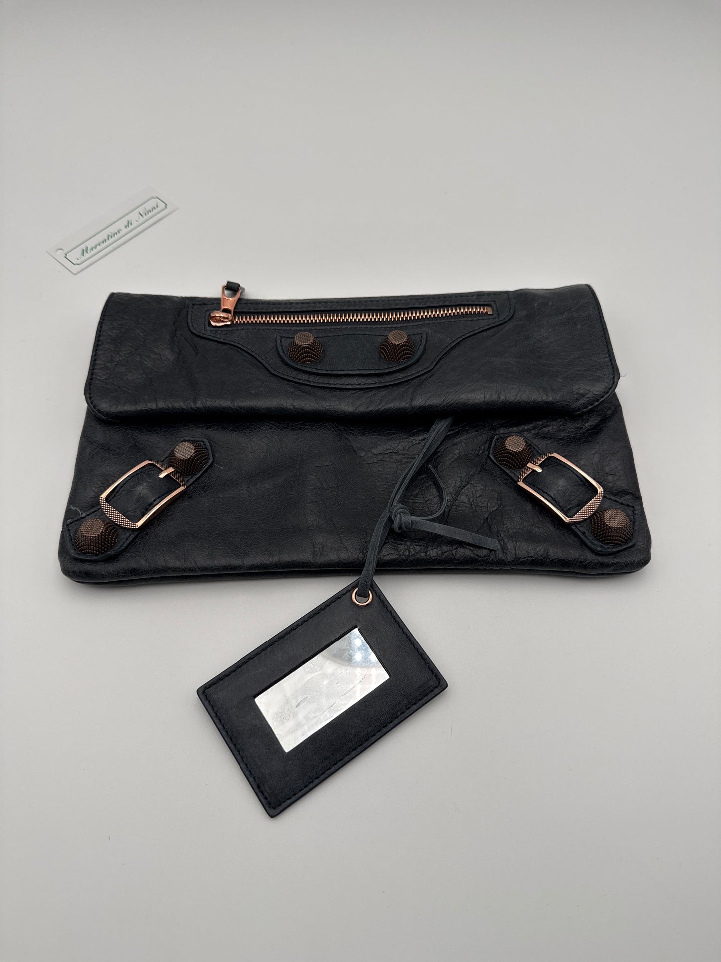 Balenciaga Pochette Giant Envelope in pelle di Agnello Blu
