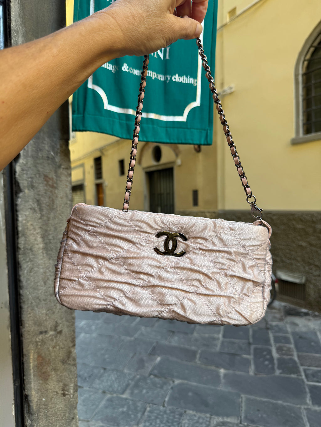 Chanel Borsa Matelassè Plissè in Tessuto Rosa Cipria