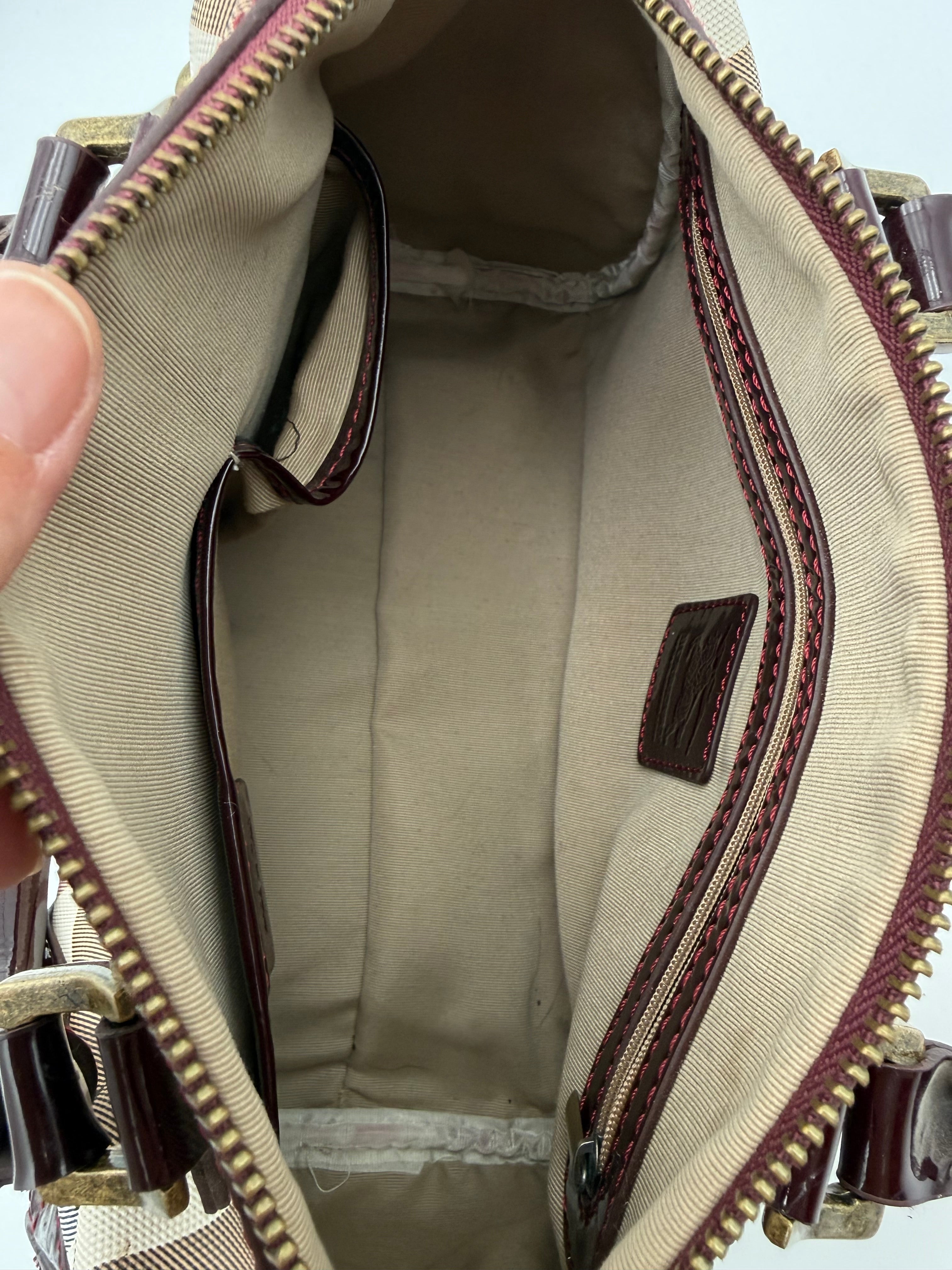 Borsa Burberry Studded Bowling Bag in Canvas House Check e Vernice