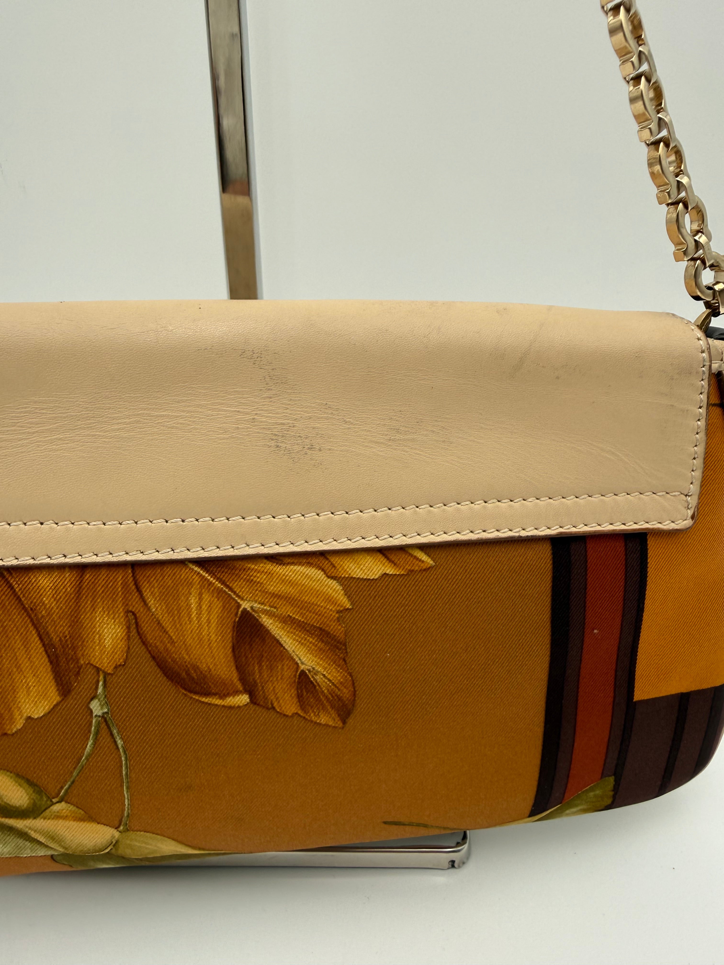 Salvatore Ferragamo borsa a spalla in seta con Stampa Fluviale e dettagli in pelle Vintage