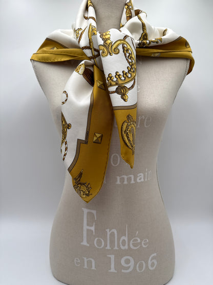Hermès Foulard Seta  Vintage Carrè  giallo “Les  Cles”