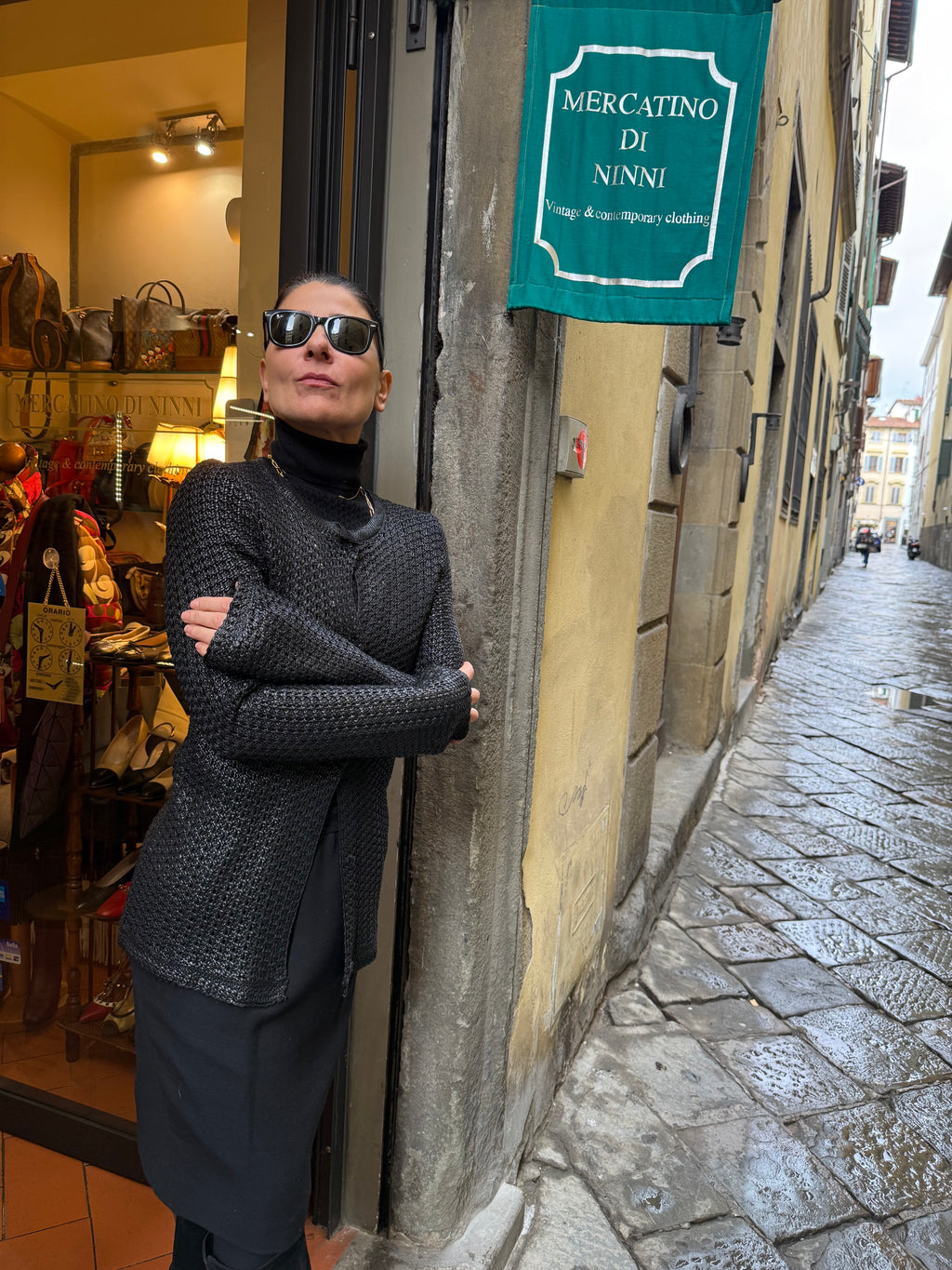 Balenciaga Paris Cardigan in Maglia di Rayon Nera