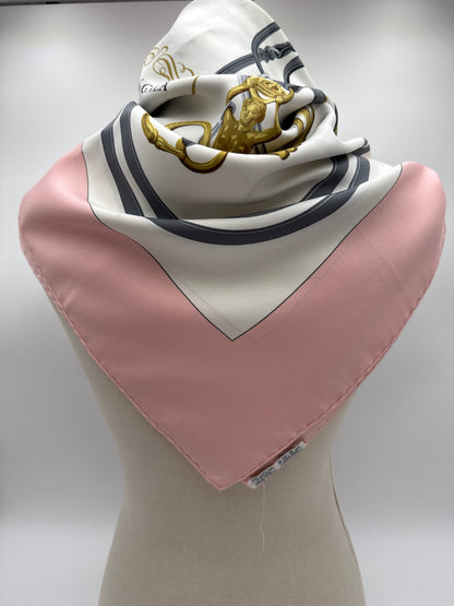 Hermés Foulard Vintage di seta carrè Rosa "Brides de Gala"