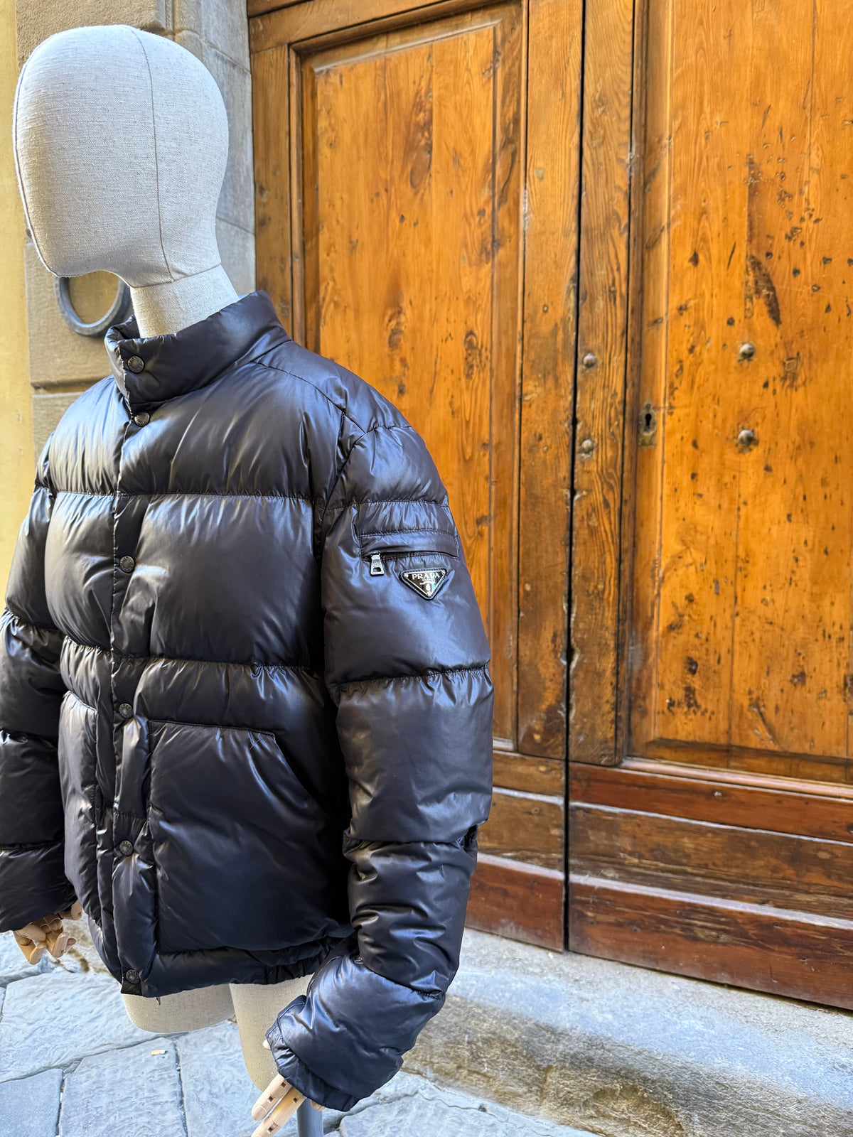 Prada Uomo Piumino in Nylon Tecnico  Lucido Nero Vintage