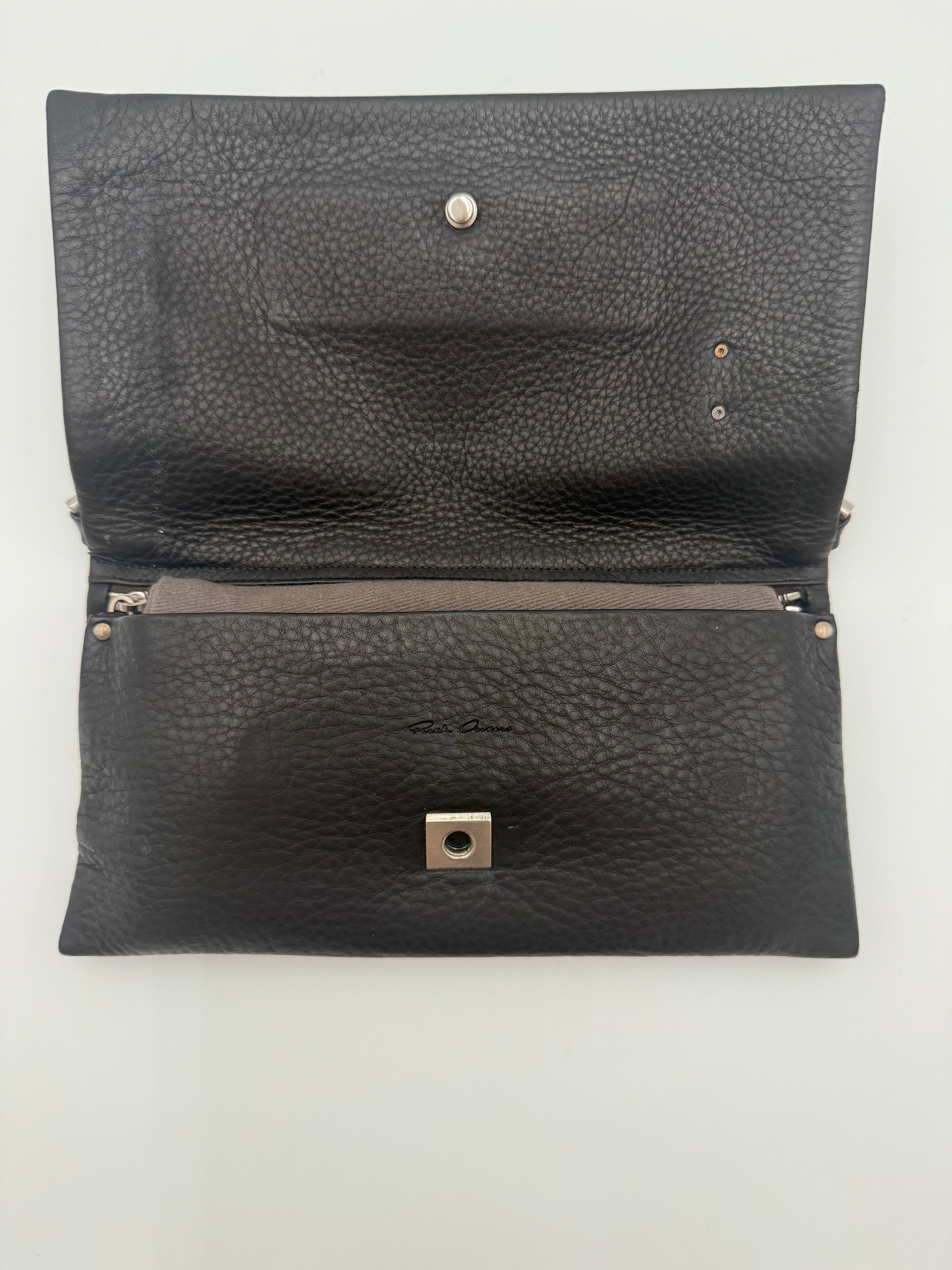 Rick Owens – Borsa Mini Pillow Griffin con Dettaglio Hardware Monumentale