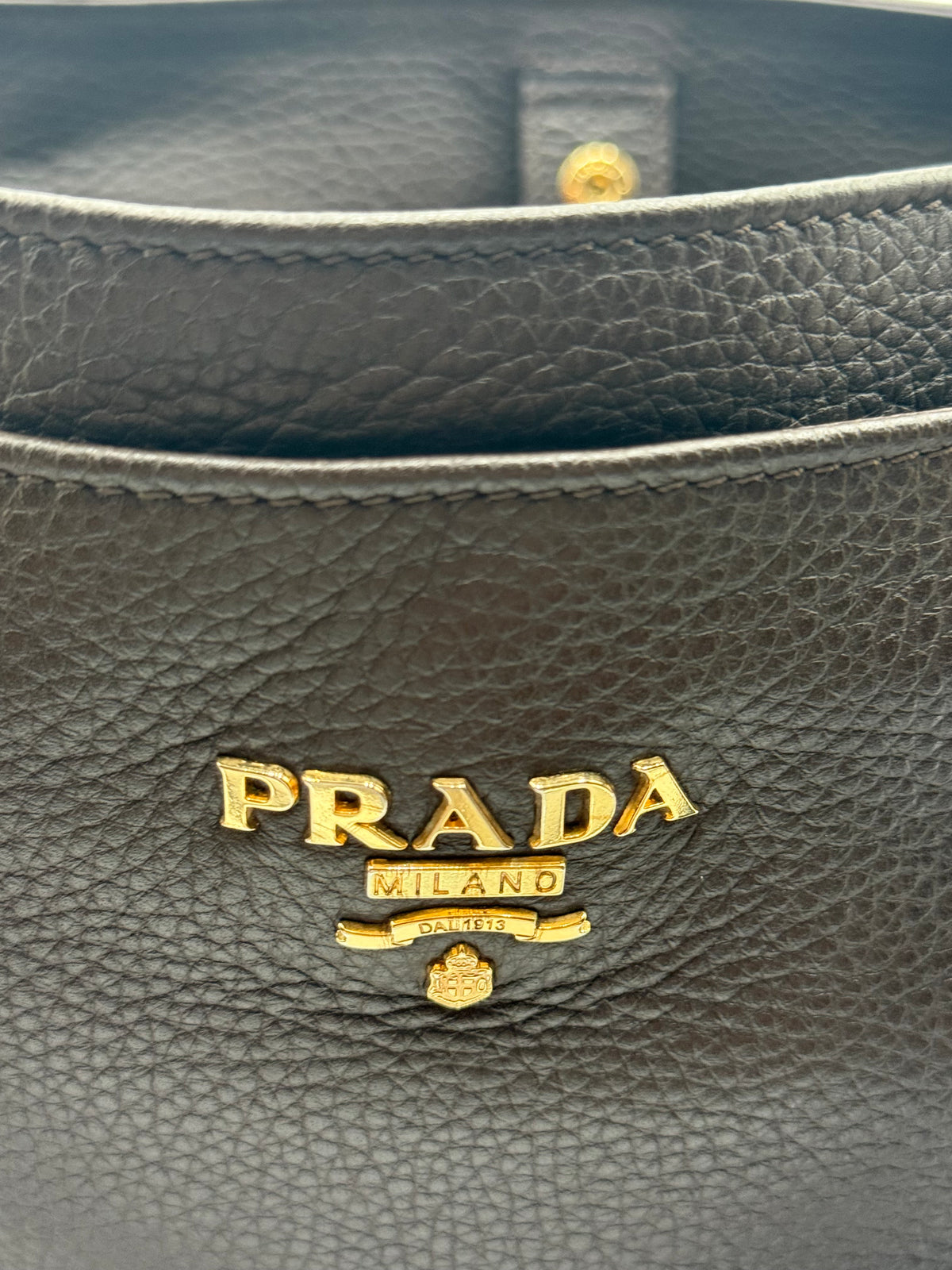 Borsa Tote Prada in pelle di Vitello Martellata Marrone