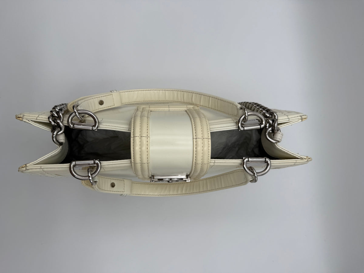 Borsa Chanel Boy Tote in pelle Bianca Edizione Limitata