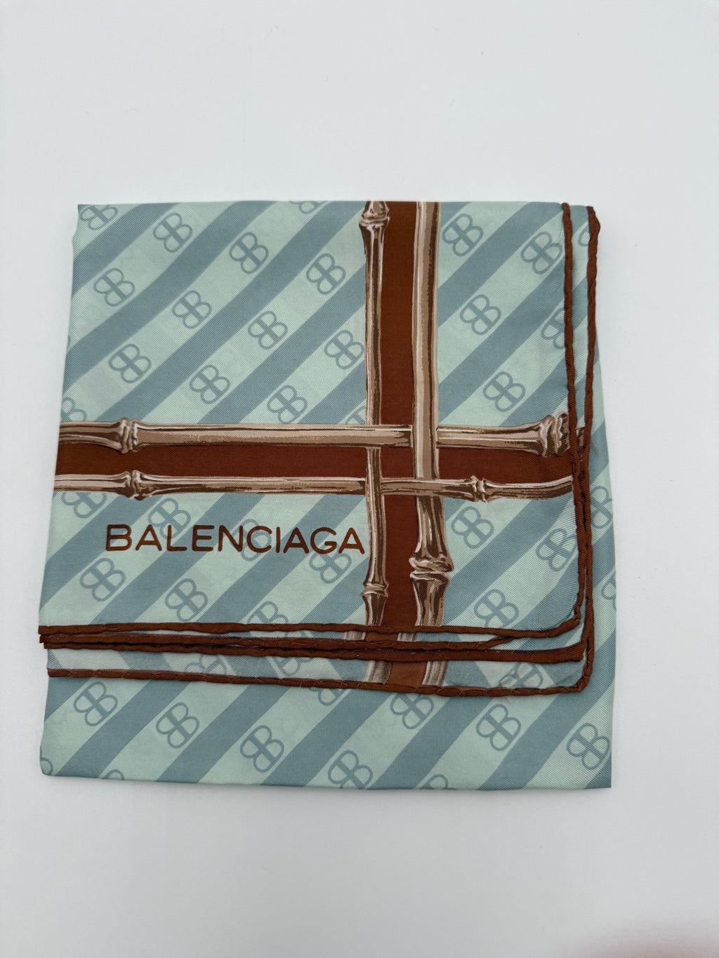 Balenciaga Foulard Vintage in Seta con Motivo Bambù e Monogram - Mercatino di Ninni