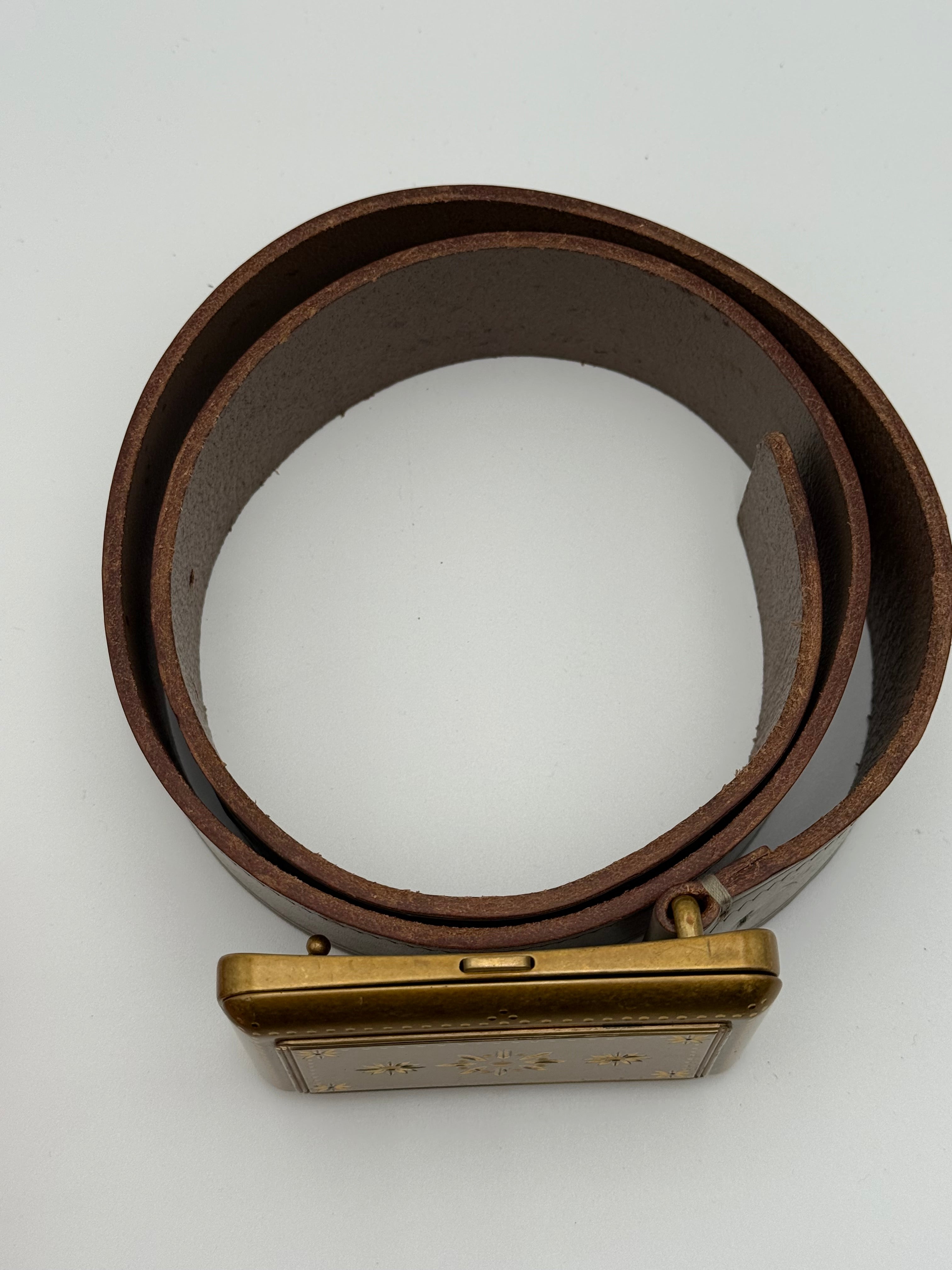 Bottega Veneta Cintura in Pelle Grigia e Fibbia Rettangolare in Metallo Dorato - Mercatino di Ninni