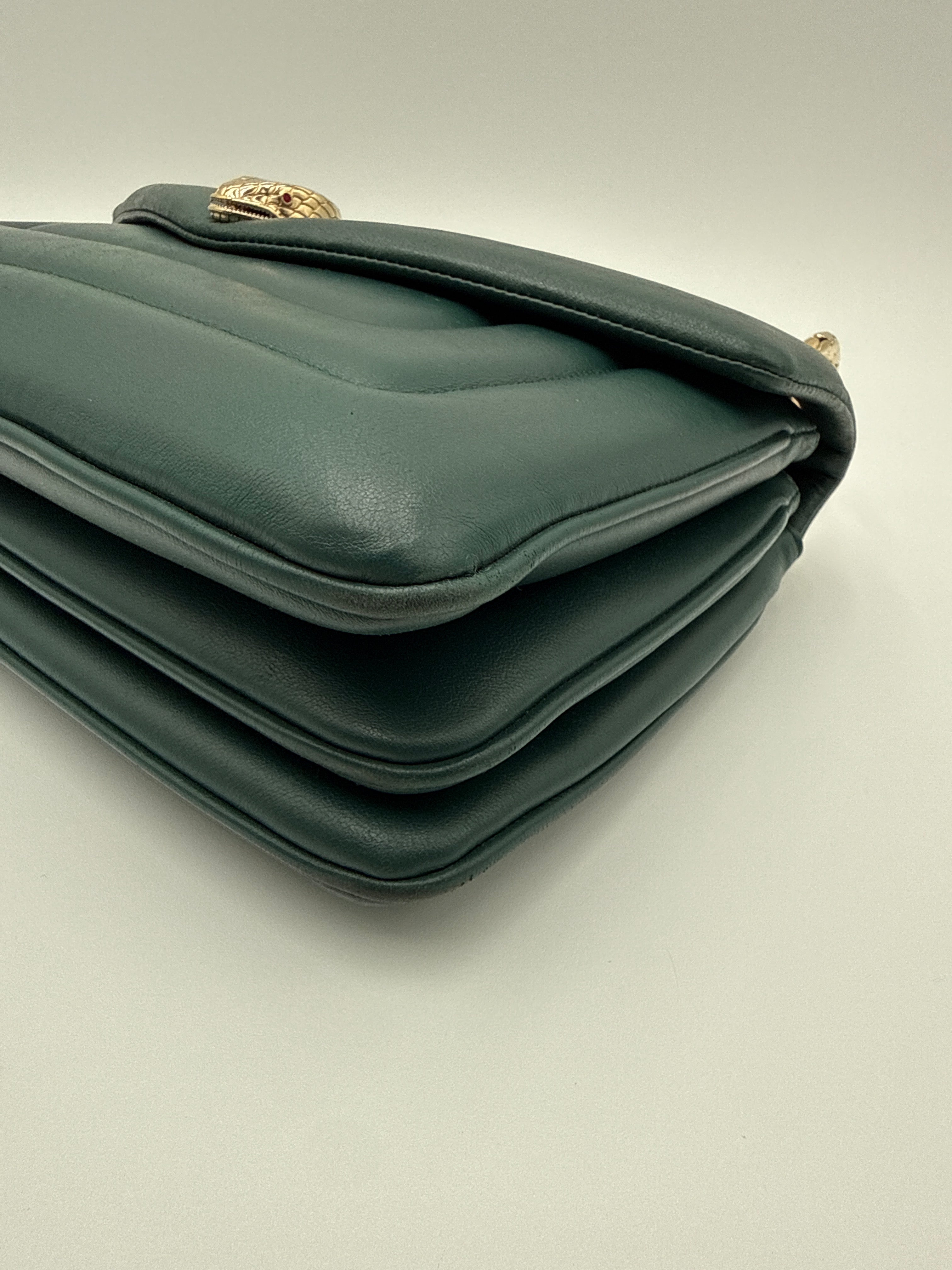 Bulgari Serpenti Reverse  Borsa in Pelle di Vitello Smeraldo Bulgari