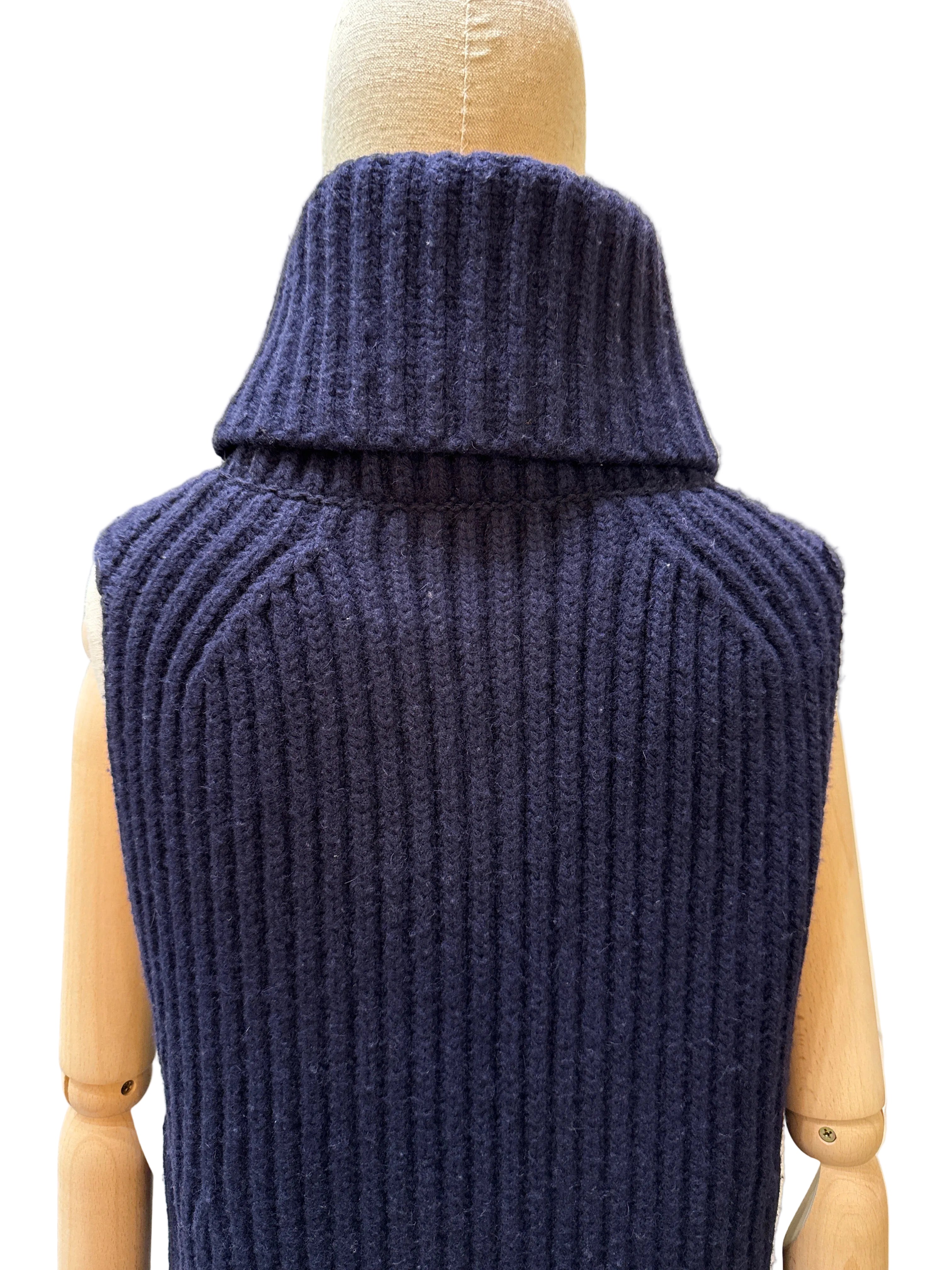 Céline Caban in Maglia e Pelle Blu Navy - Mercatino di Ninni