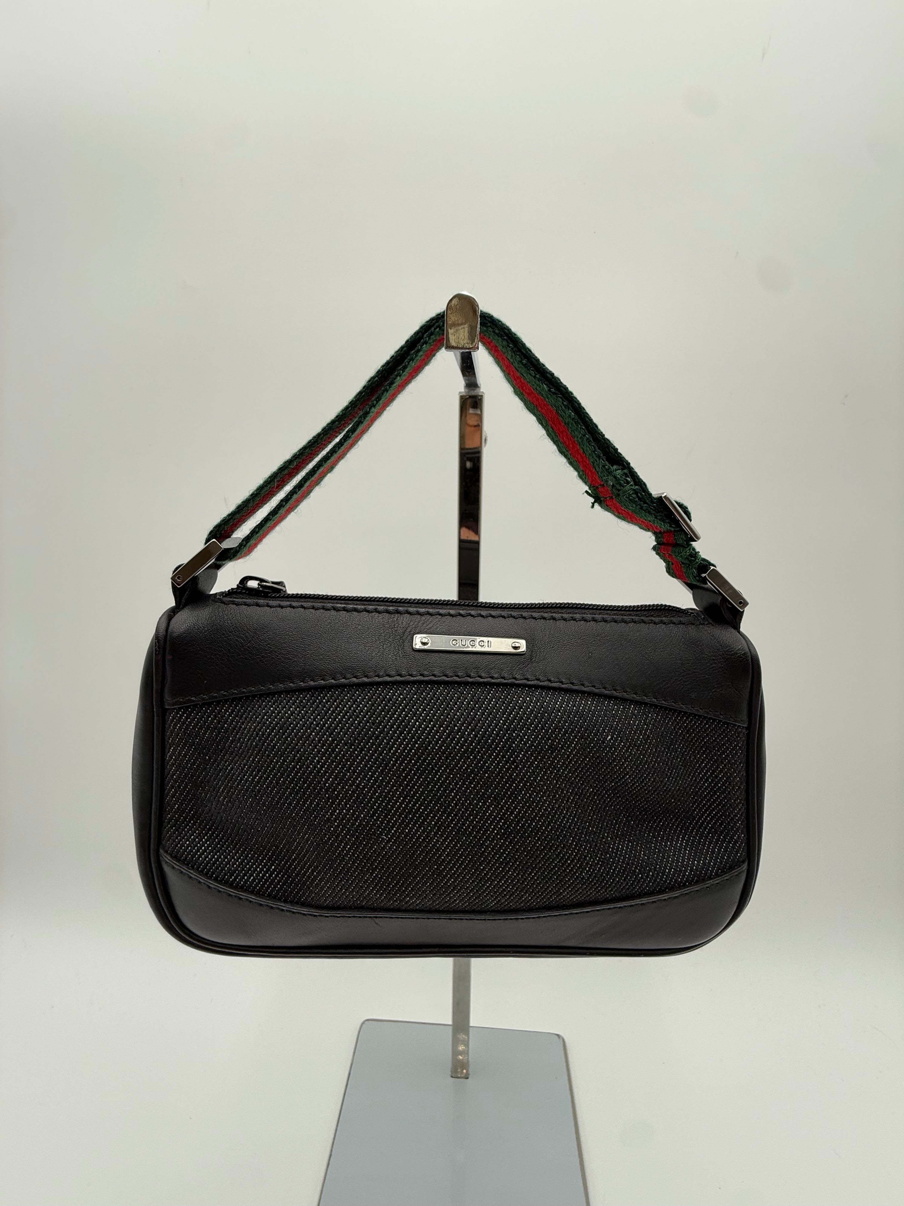 Gucci Borsa  a spalla  GG in Denim Nera e tracolla Web