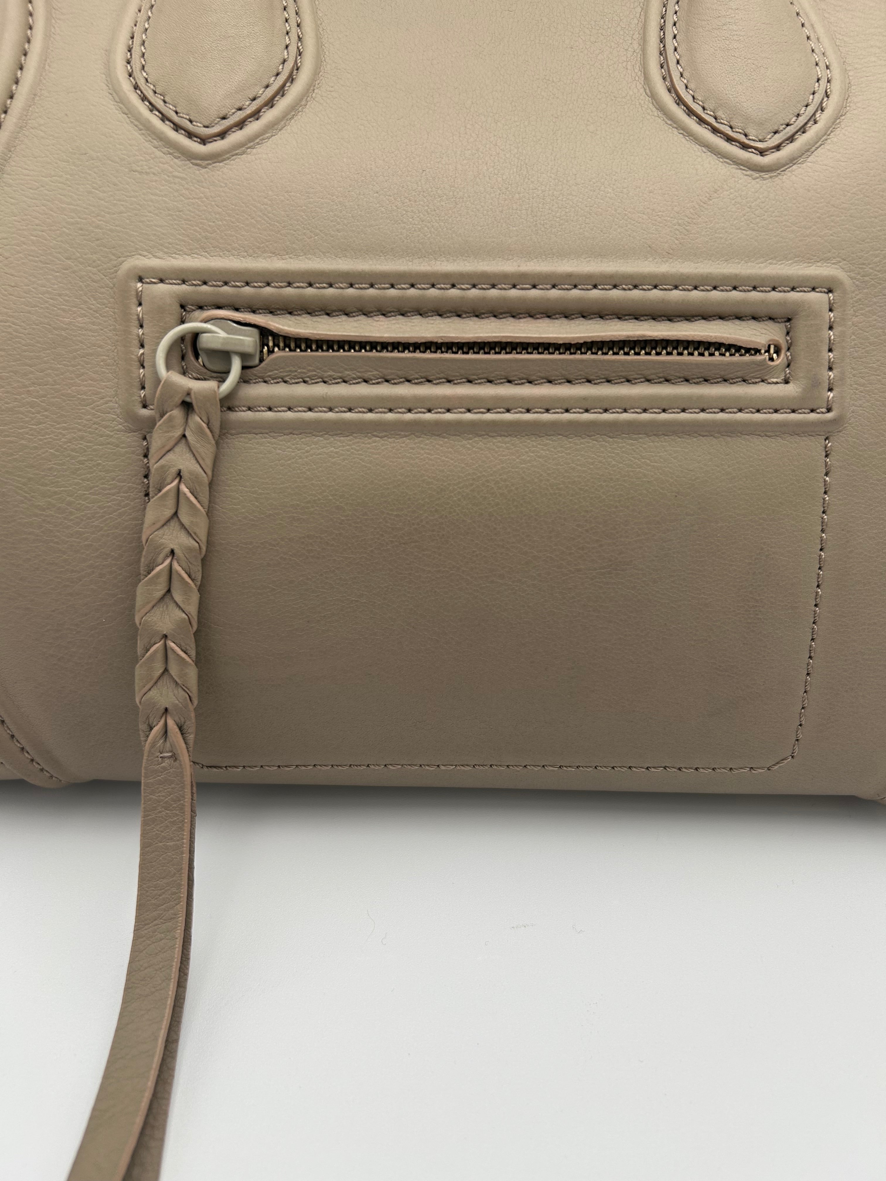 Celine Borsa Phantom in Pelle Grigio Tortora Cèline