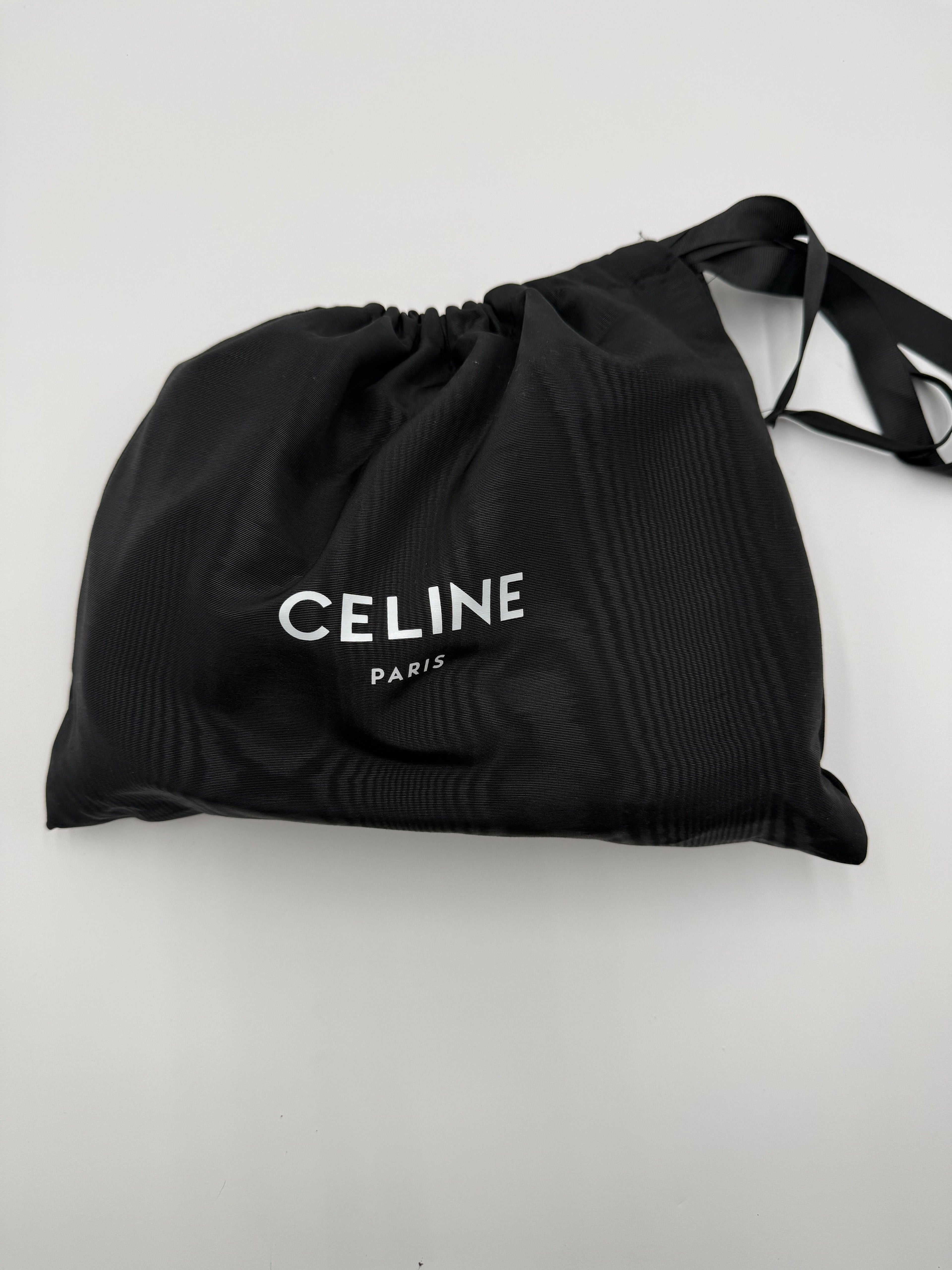Celine Borsa Triompe Medium con Tracolla in Pelle Nera