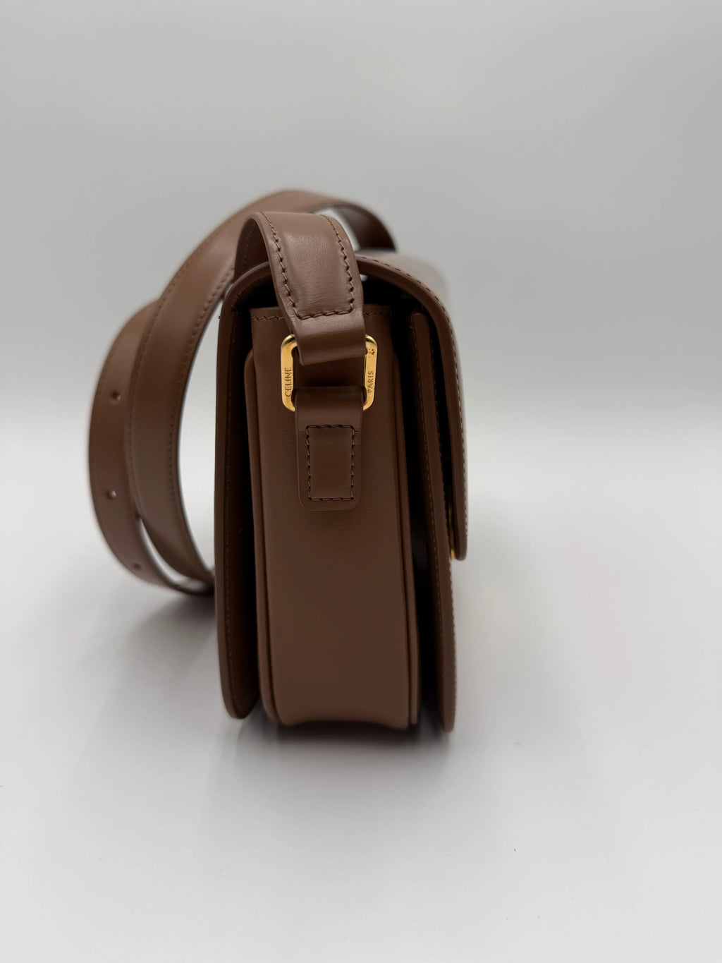 Celine Borsa Triomphe Classique in Pelle Lucida Color Cuoio - Mercatino di Ninni